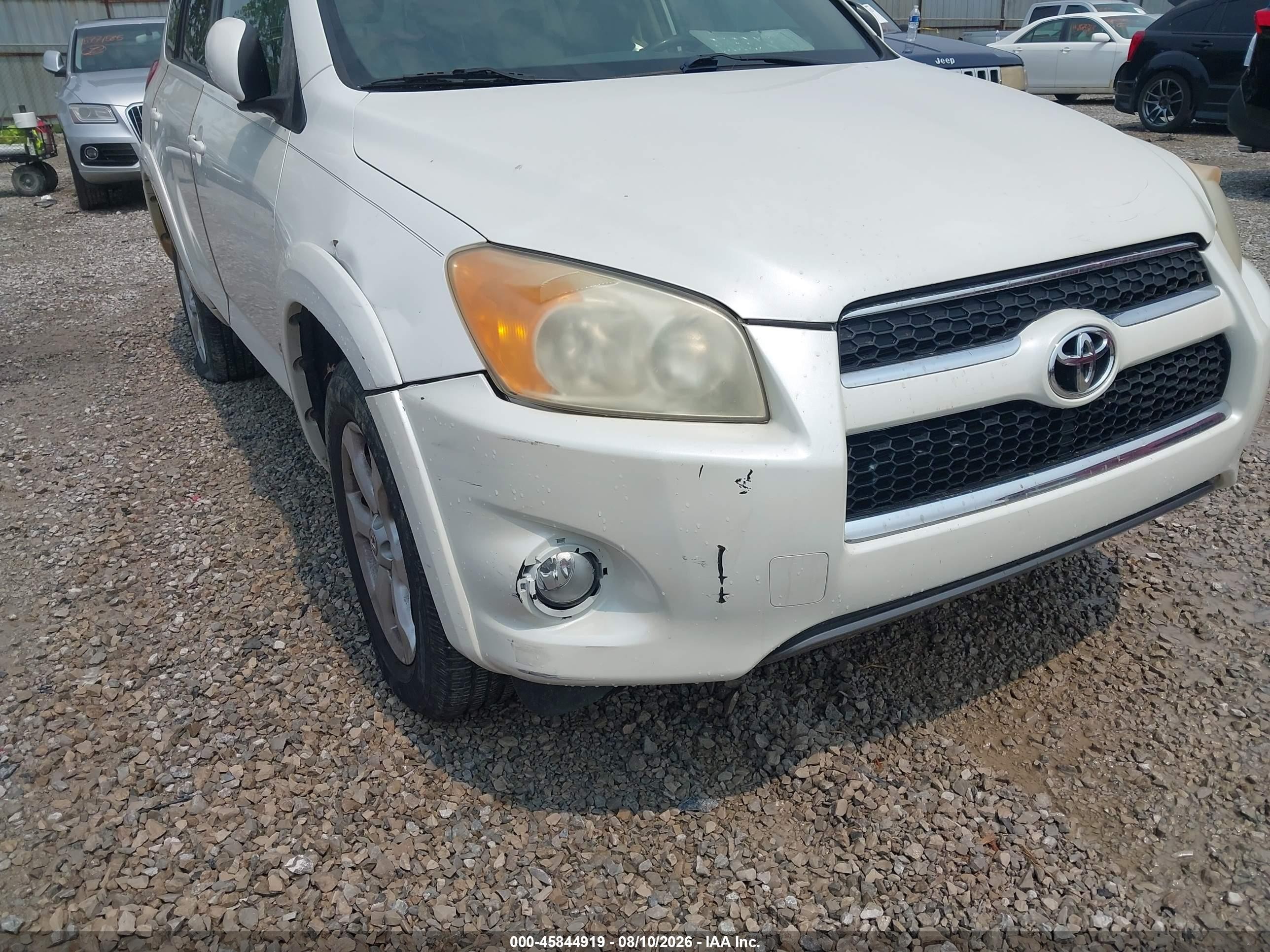 2010 Toyota Rav4 Limited White vin: JTMYF4DV9A5016135