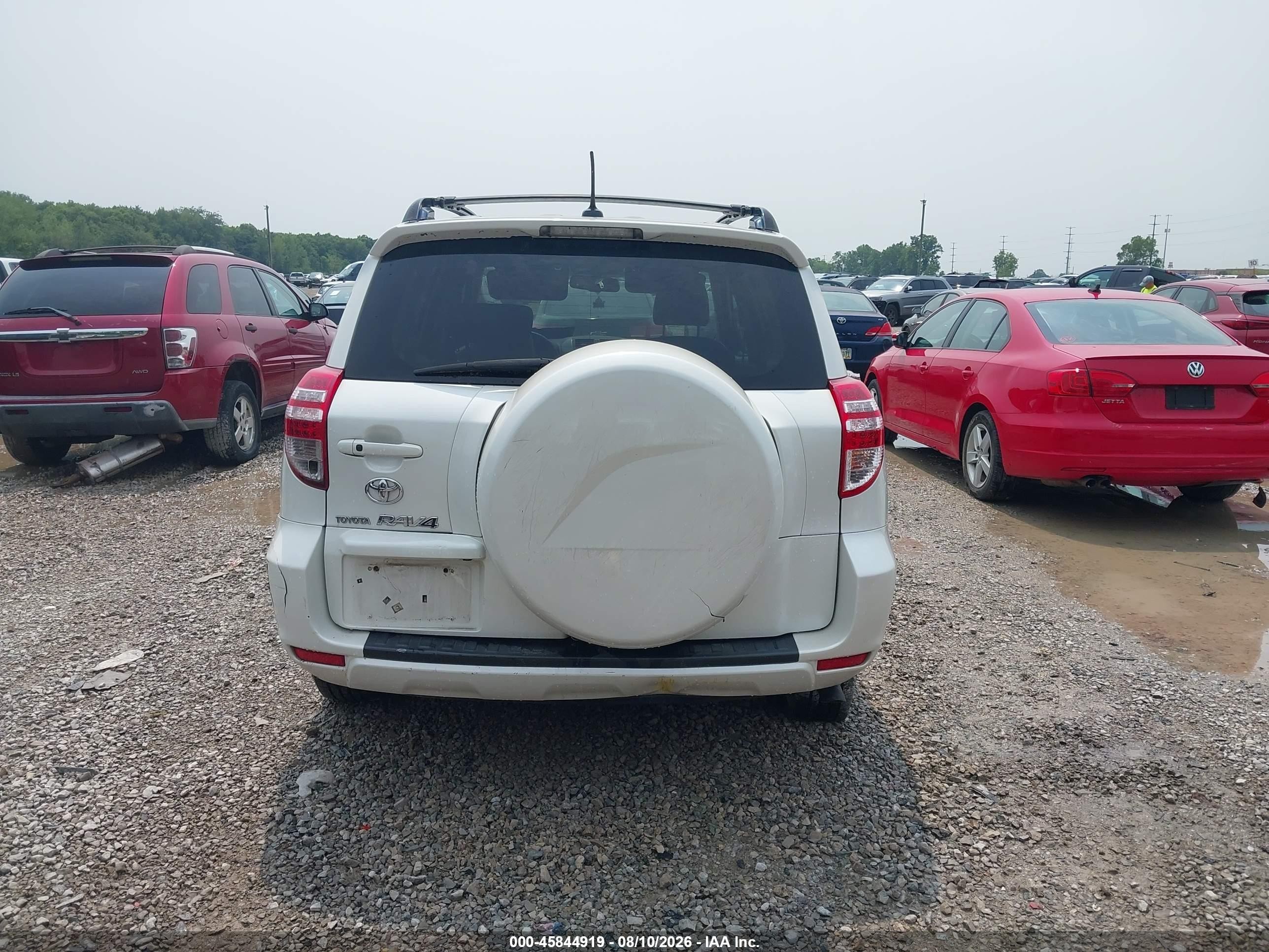 2010 Toyota Rav4 Limited White vin: JTMYF4DV9A5016135