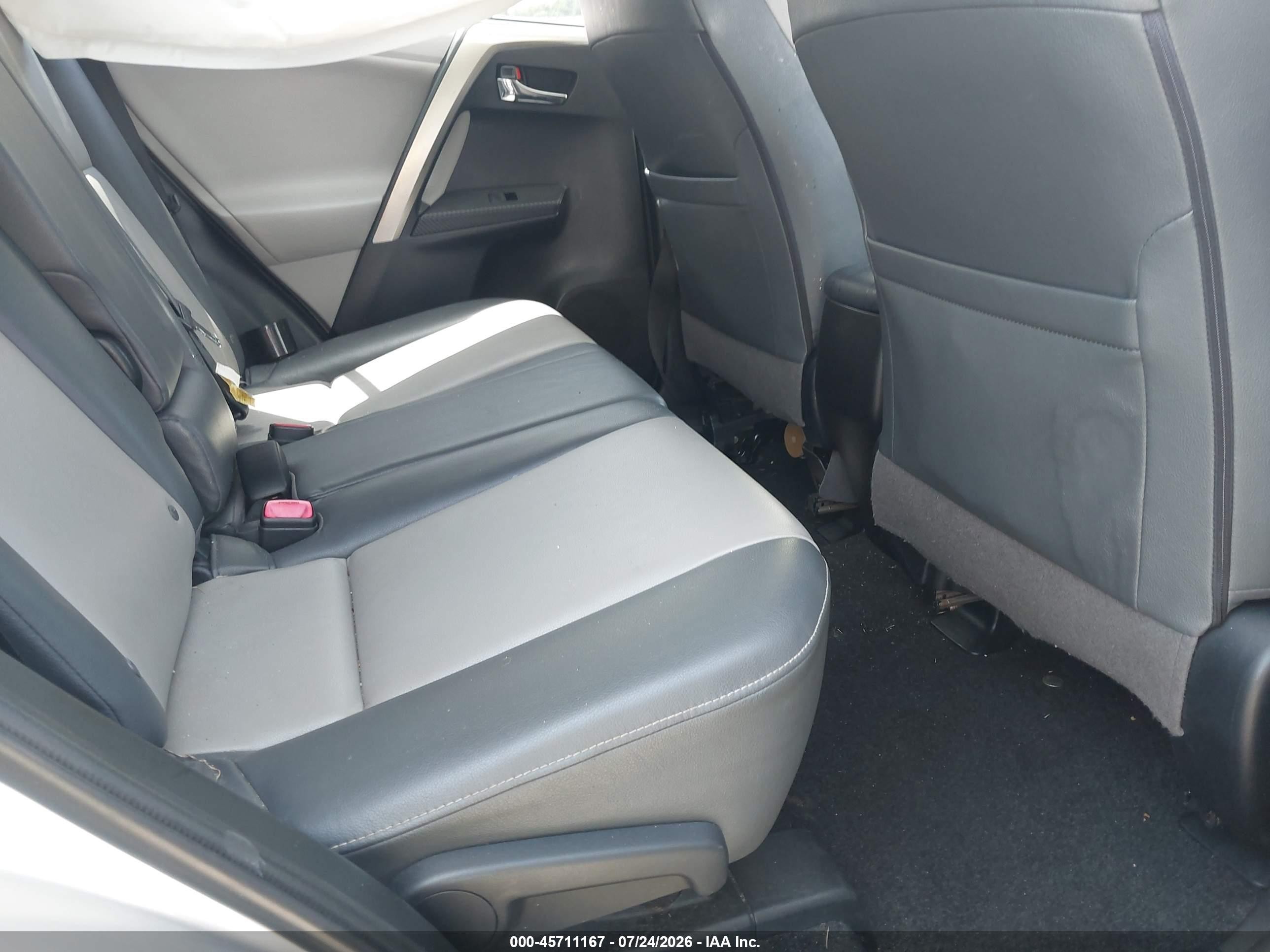 2013 Toyota Rav4 Limited Серебряный vin: JTMYFREV1D5012242