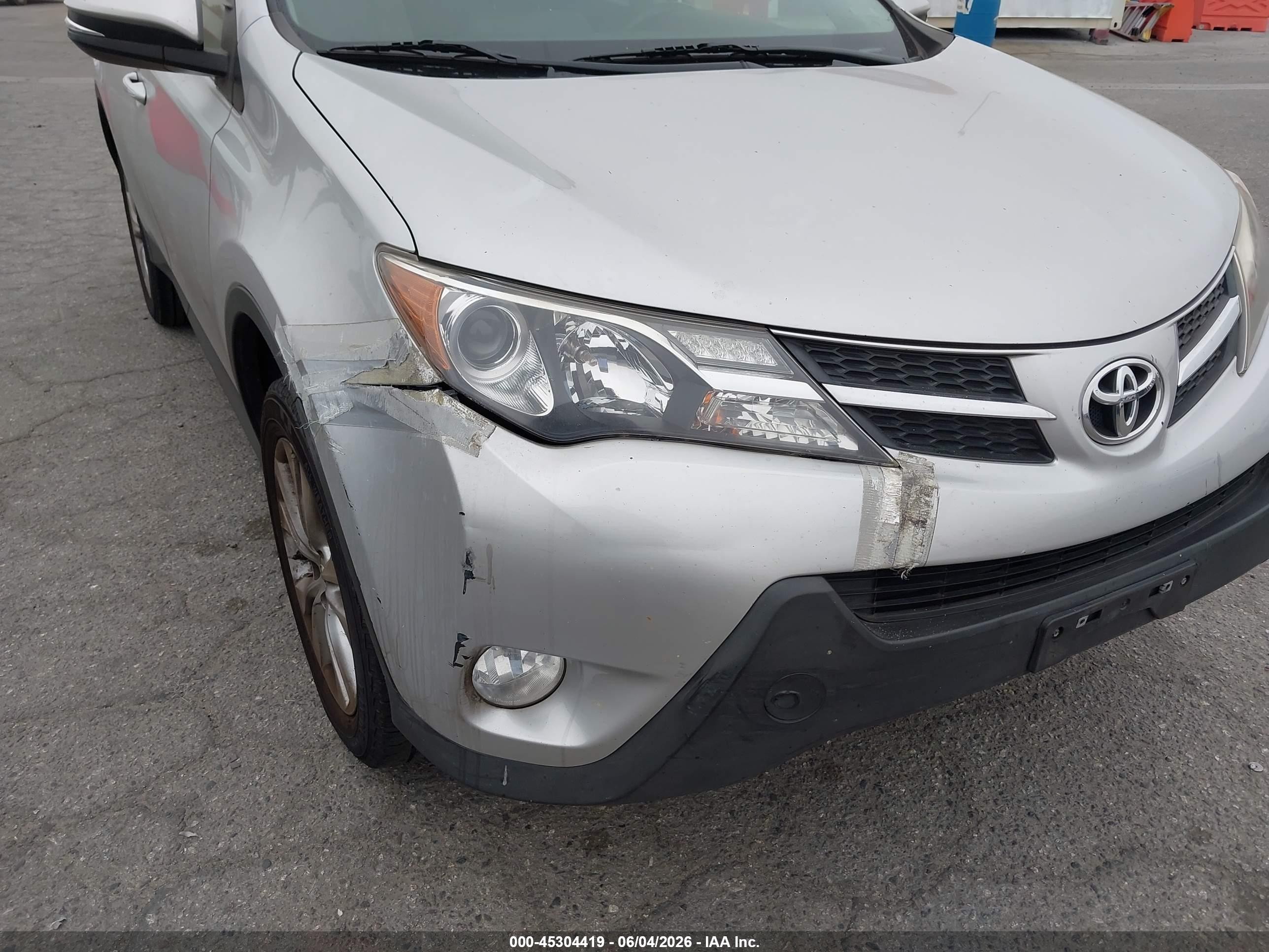 2014 Toyota Rav4 Limited Silver vin: JTMYFREV1EJ005963