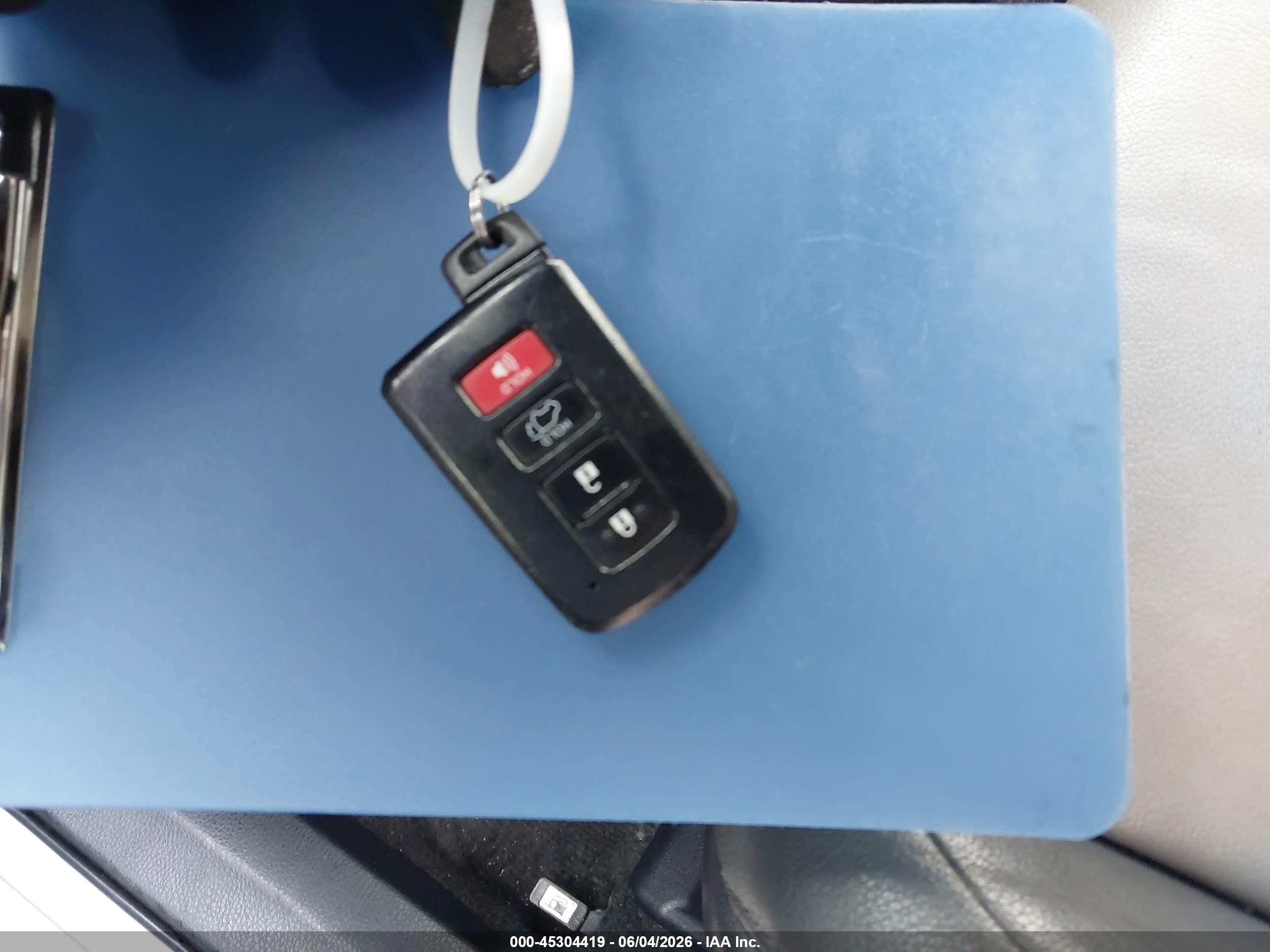 2014 Toyota Rav4 Limited Silver vin: JTMYFREV1EJ005963