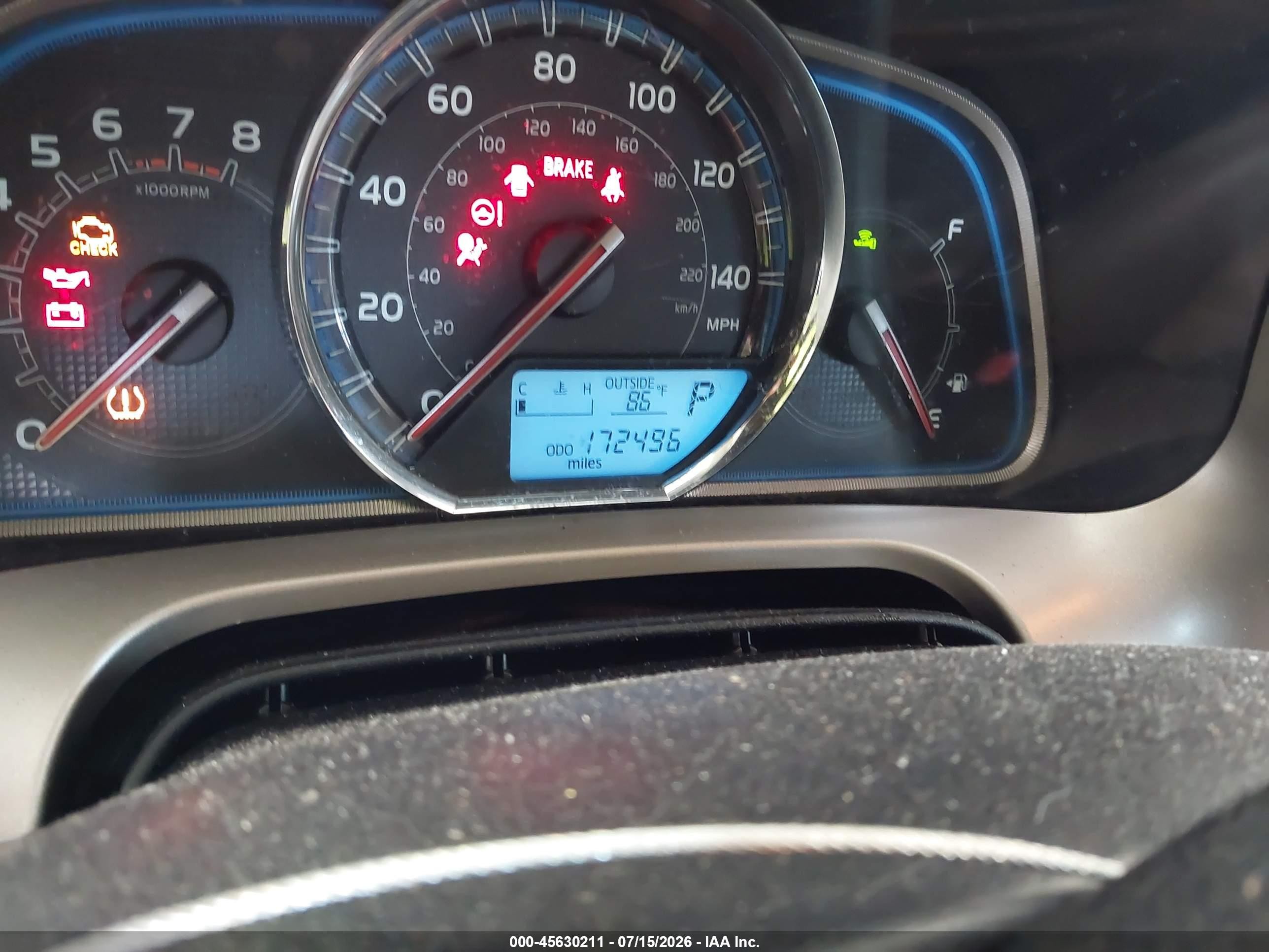 2015 Toyota Rav4 Limited Maroon vin: JTMYFREV1FD074314
