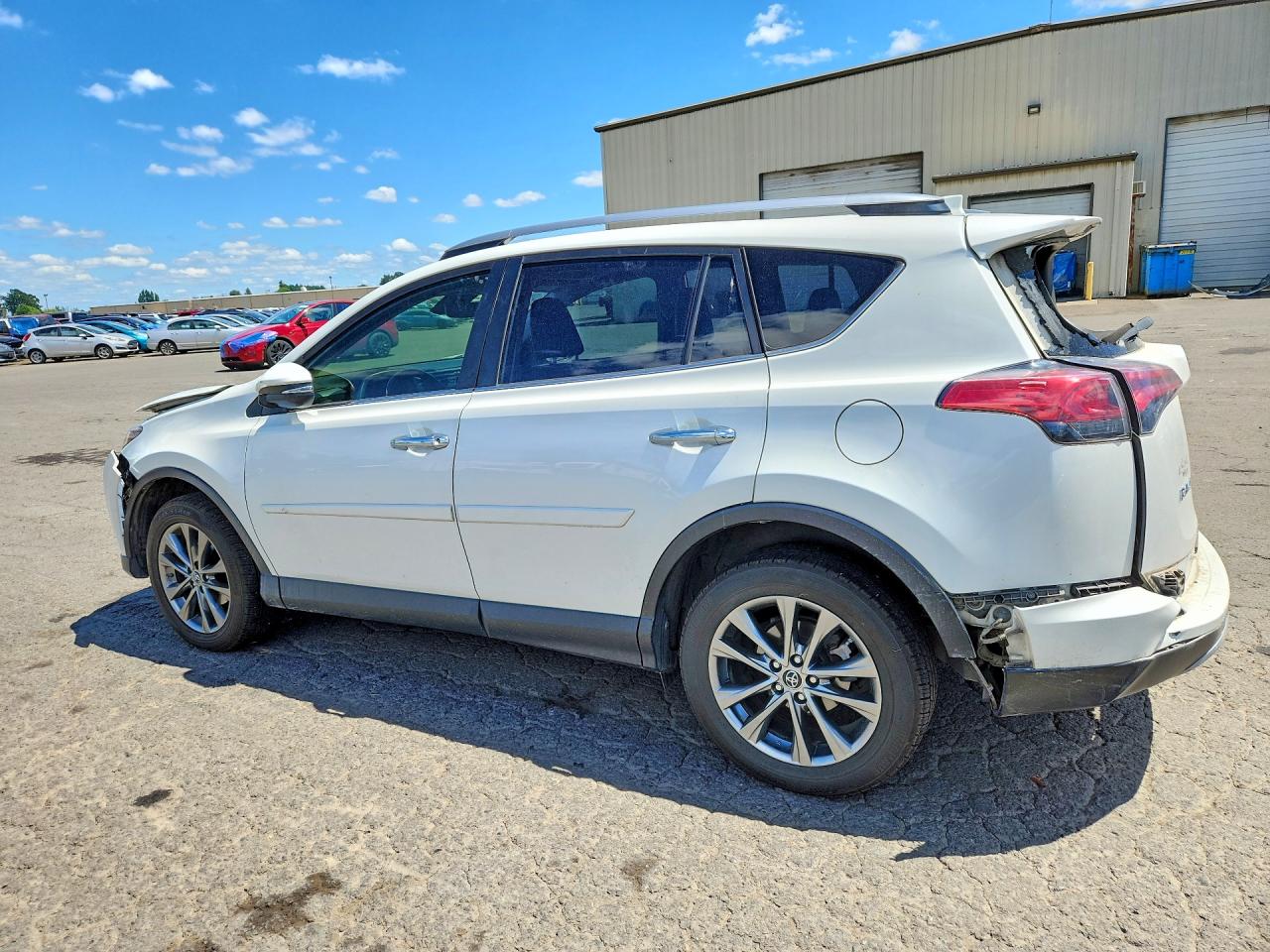 2018 Toyota Rav4 Limited White vin: JTMYFREV1JJ193104