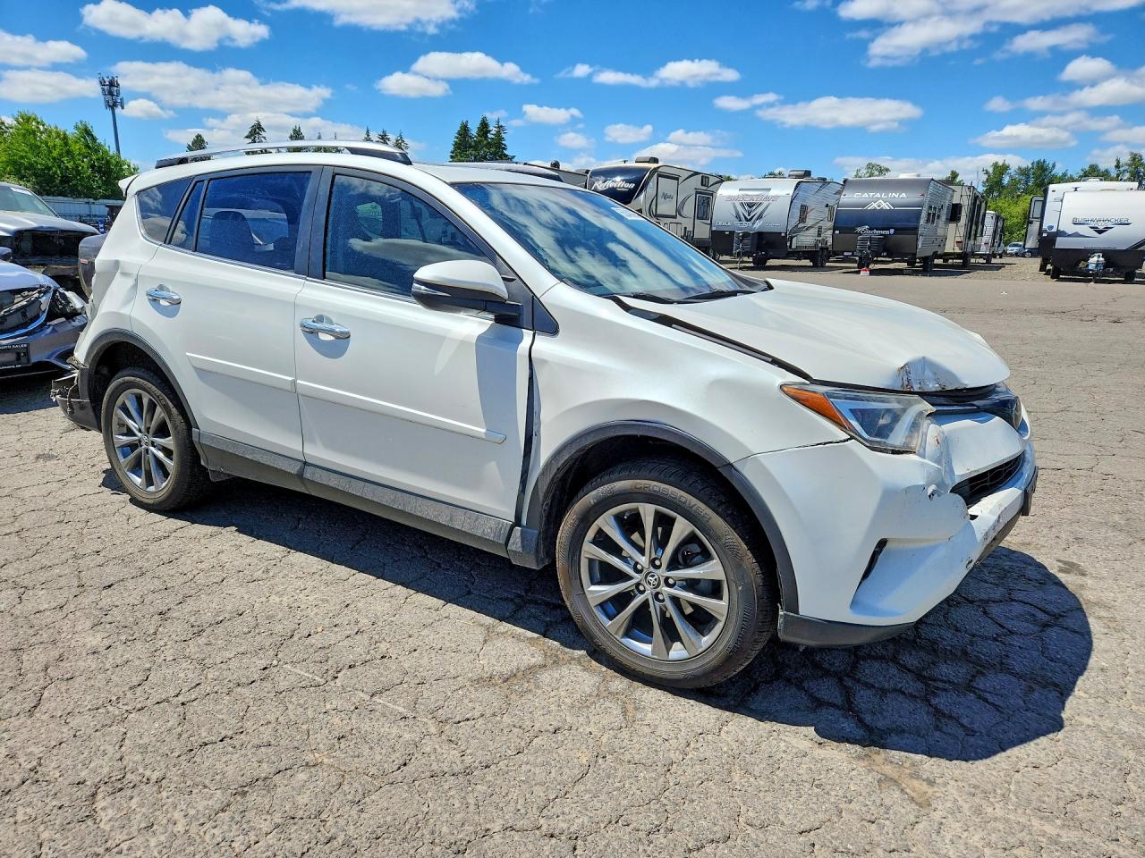 2018 Toyota Rav4 Limited White vin: JTMYFREV1JJ193104