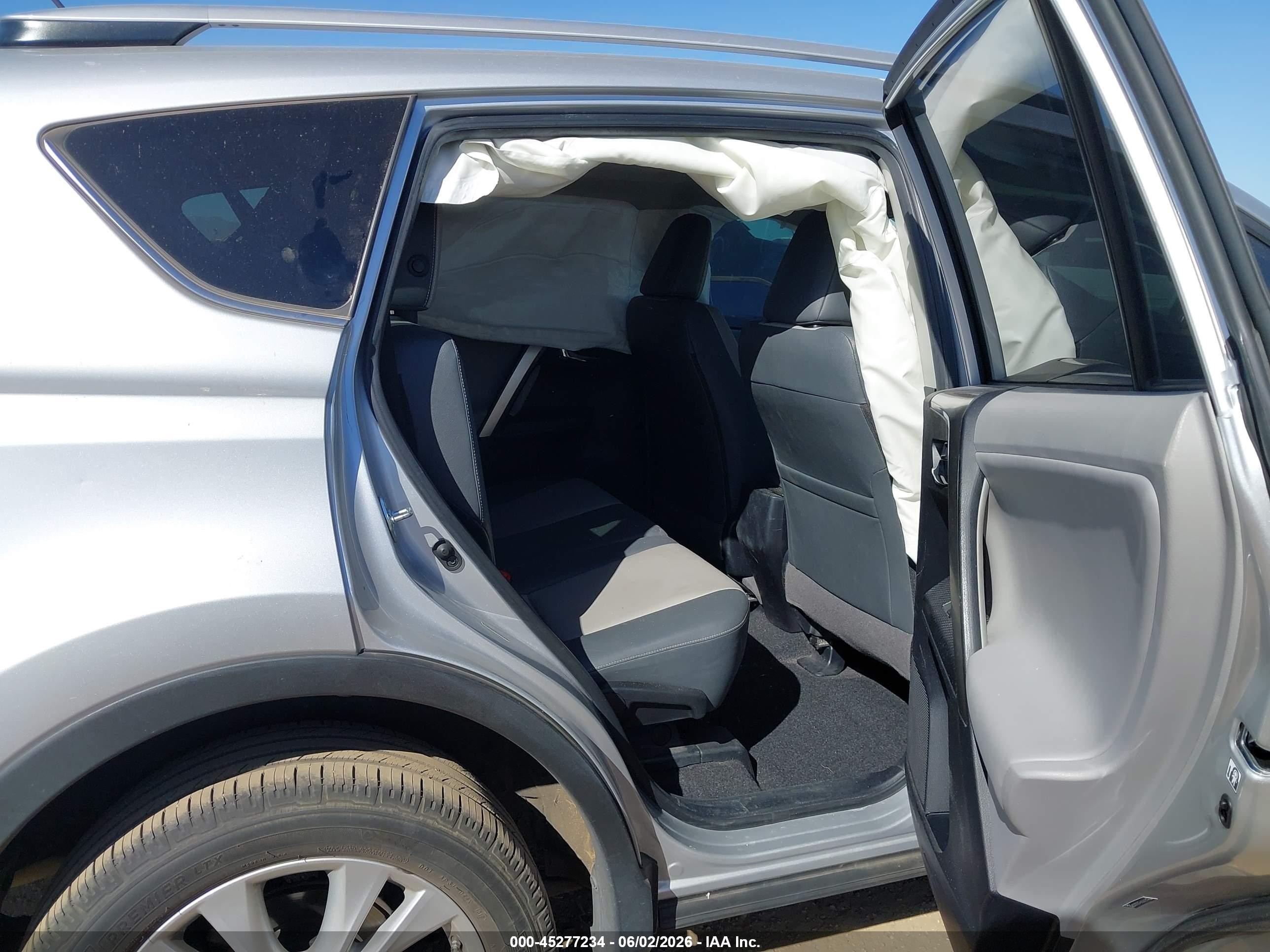 2013 Toyota Rav4 Limited Silver vin: JTMYFREV2DD001871