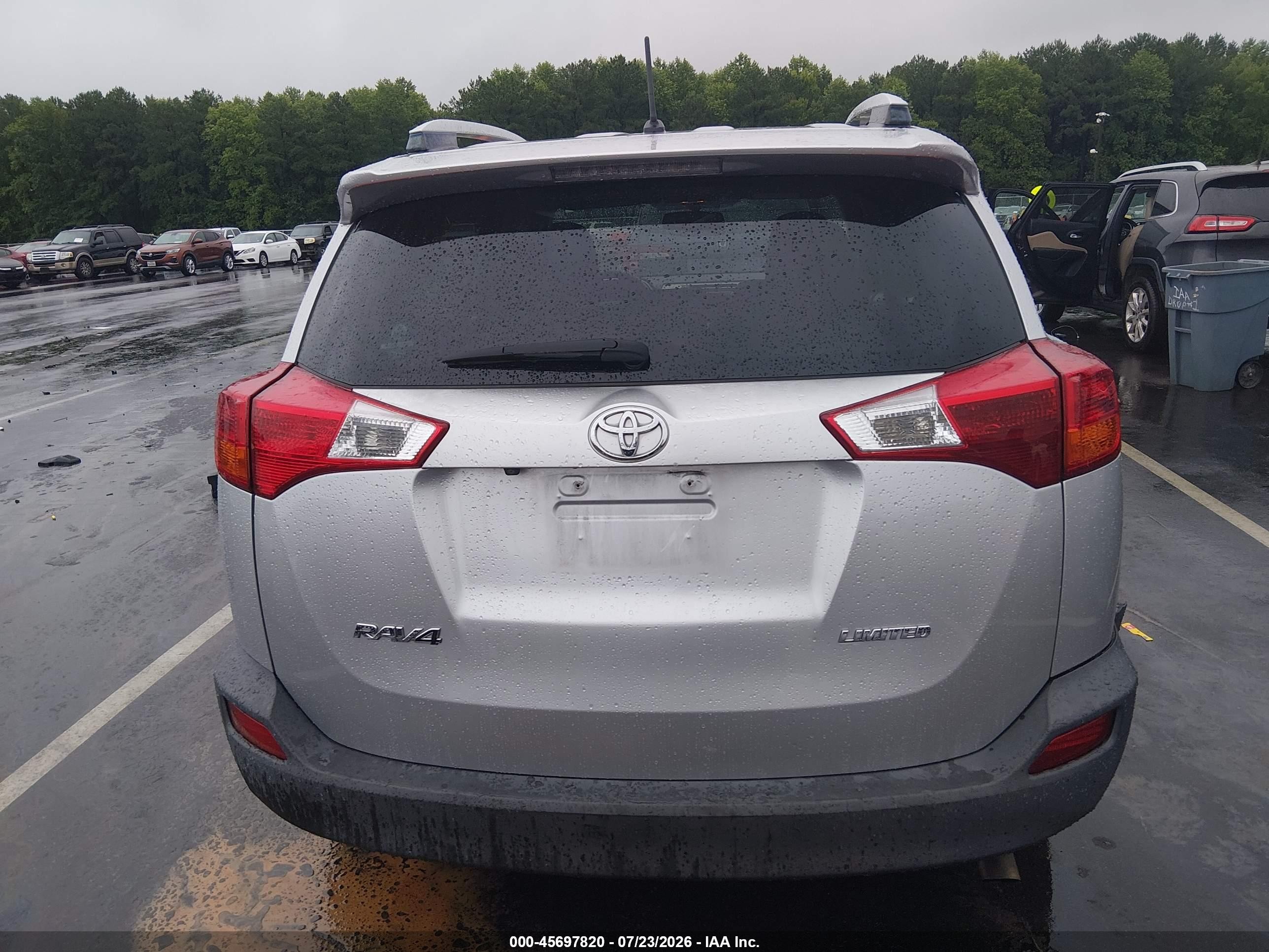 2013 Toyota Rav4 Limited Серебряный vin: JTMYFREV2DD003068