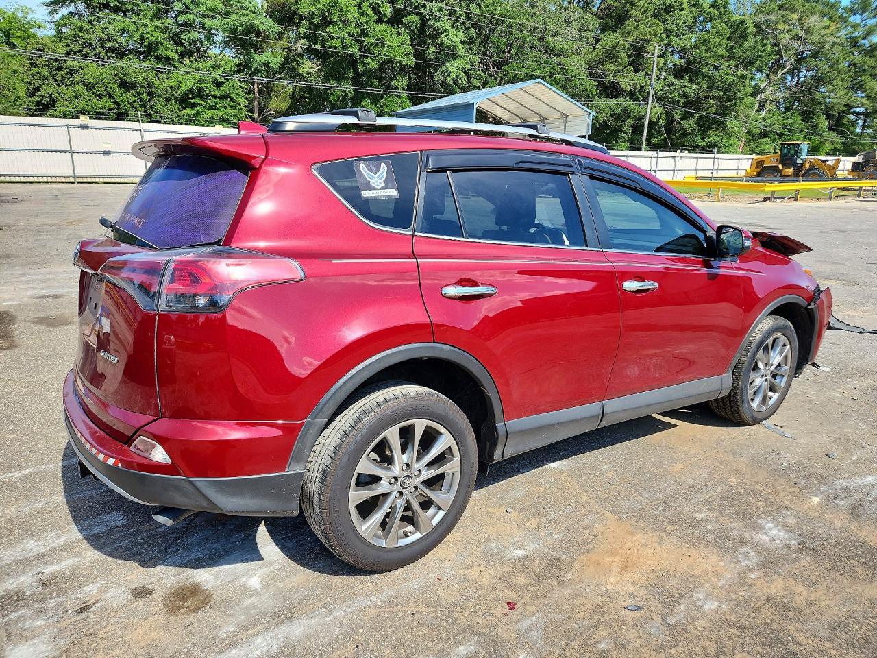 2018 Toyota Rav4 Limited Red vin: JTMYFREV2JD118717