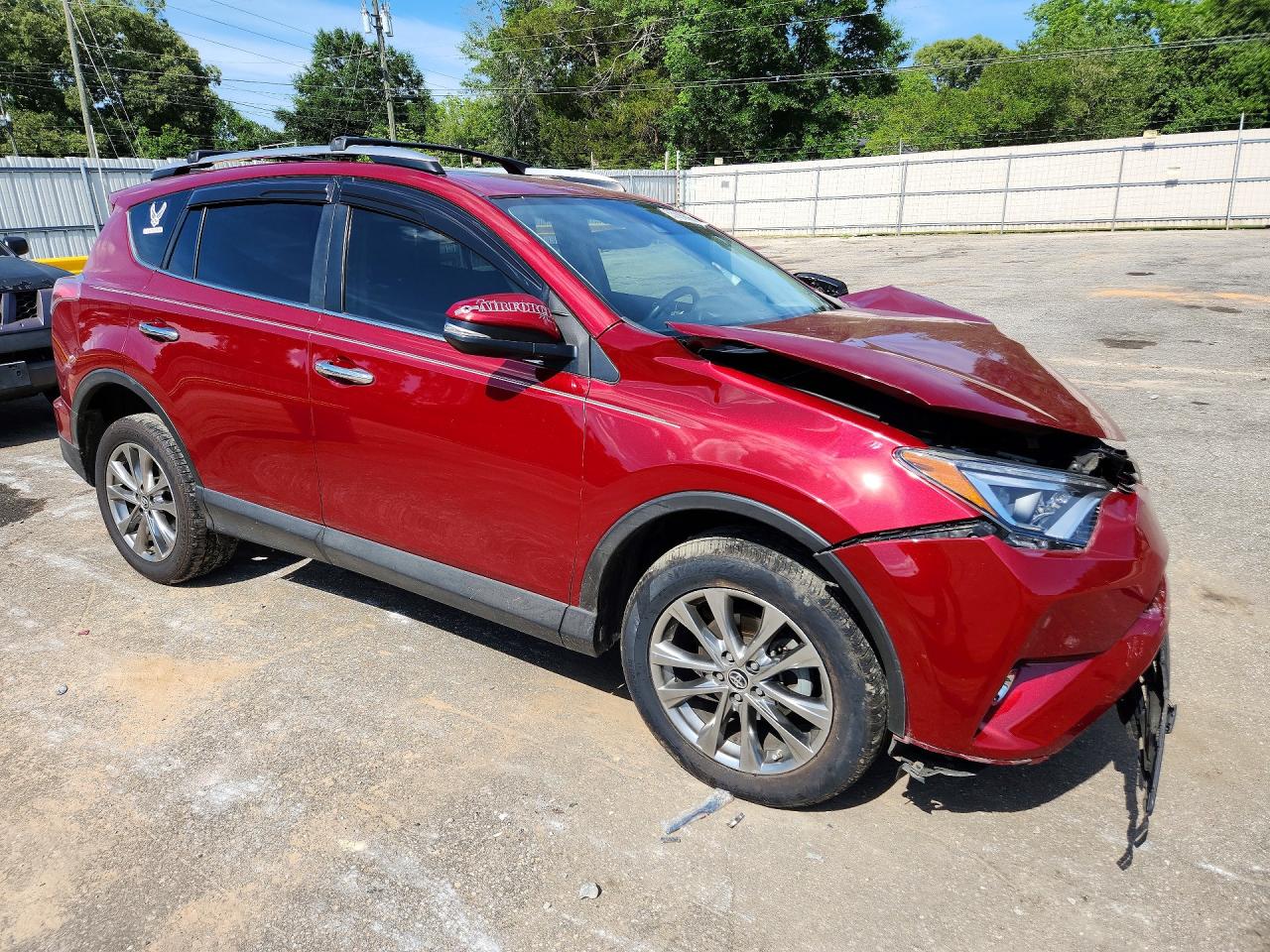 2018 Toyota Rav4 Limited Red vin: JTMYFREV2JD118717