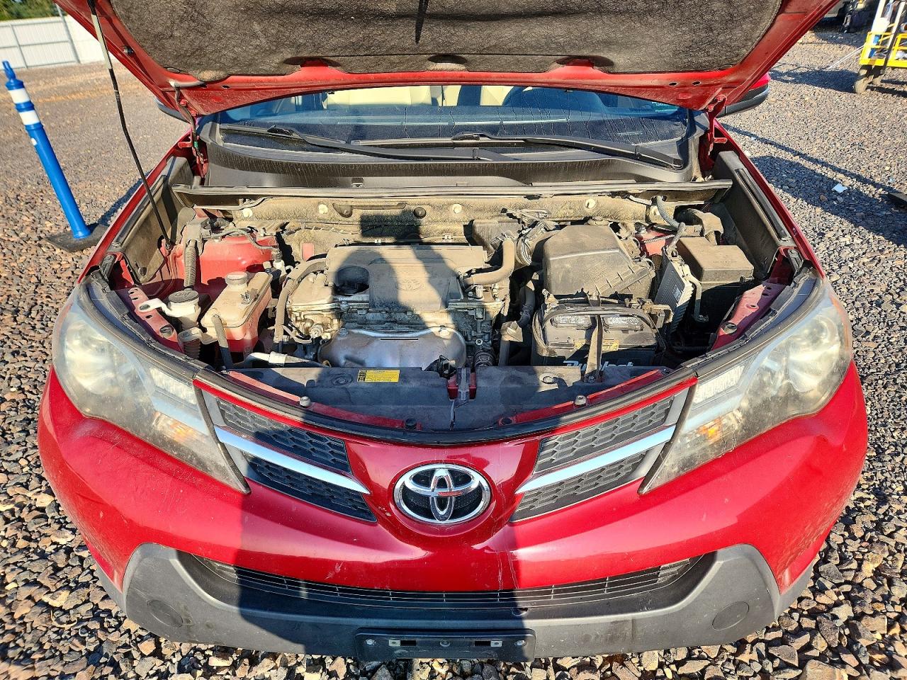 2014 Toyota Rav4 Limited Red vin: JTMYFREV4EJ008551
