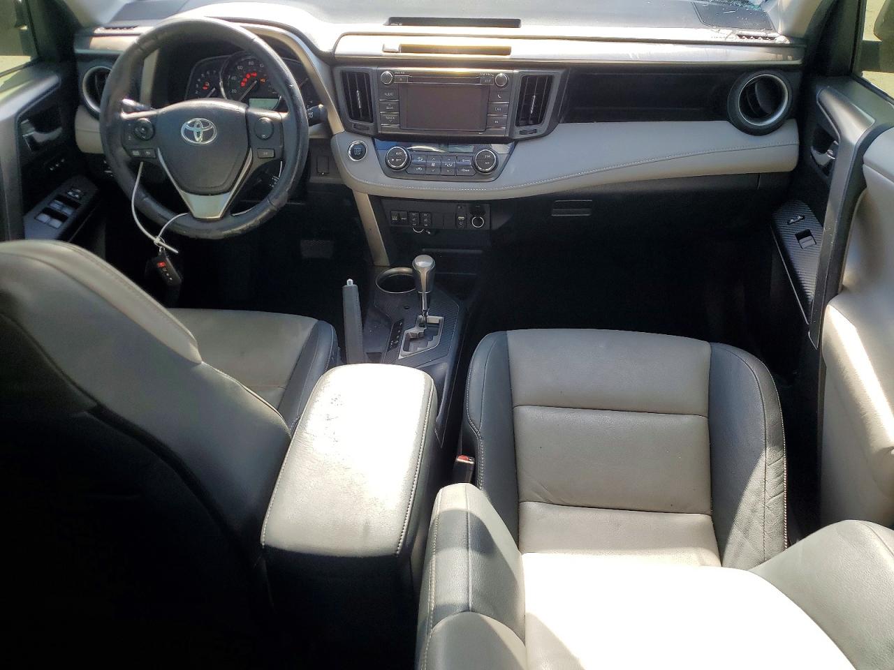 2013 Toyota Rav4 Limited White vin: JTMYFREV5D5007979