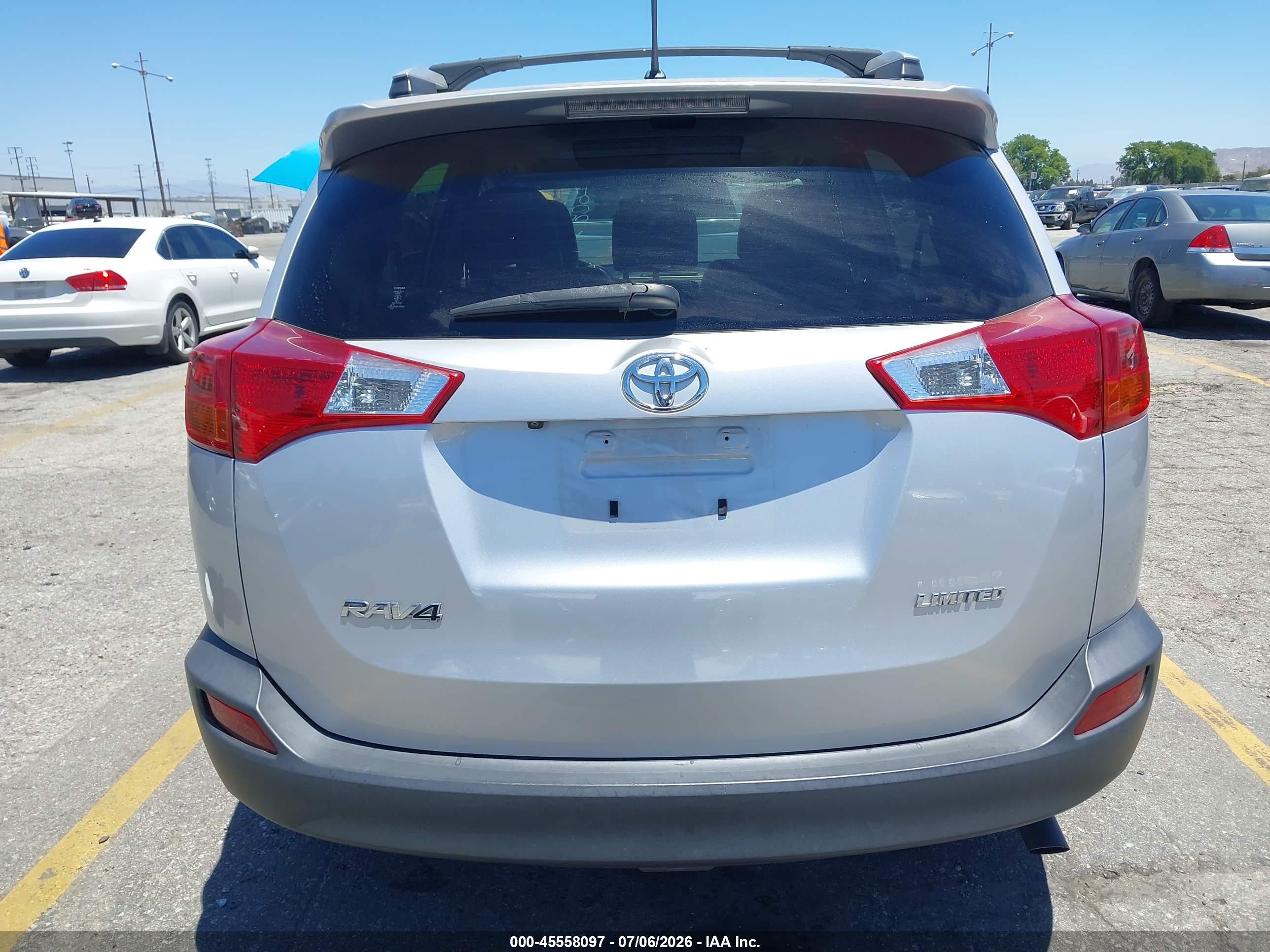 2013 Toyota Rav4 Limited Серебряный vin: JTMYFREV5DD003114
