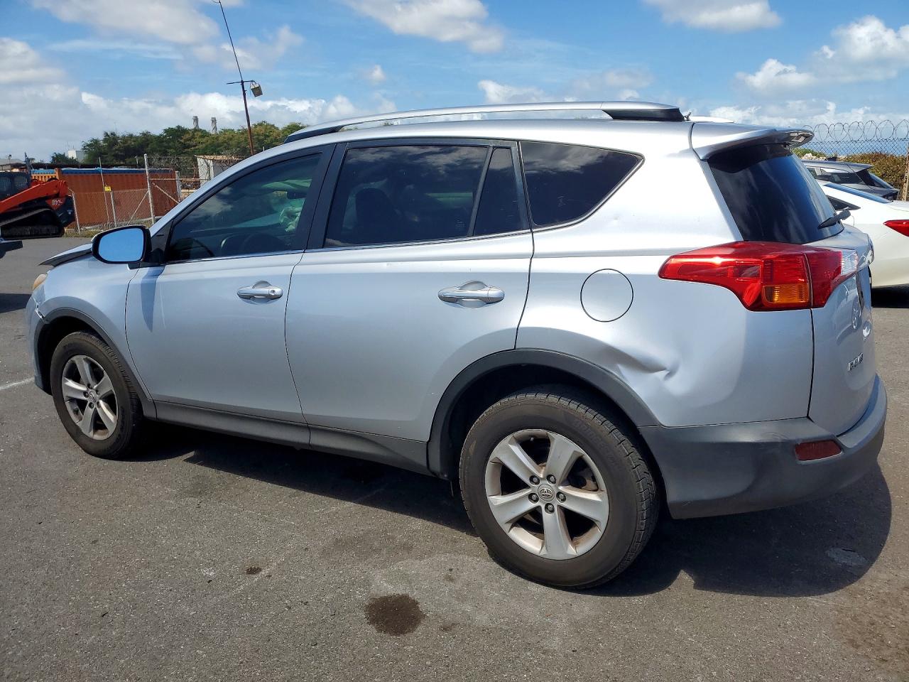 2014 Toyota Rav4 Limited Silver vin: JTMYFREV5ED034882