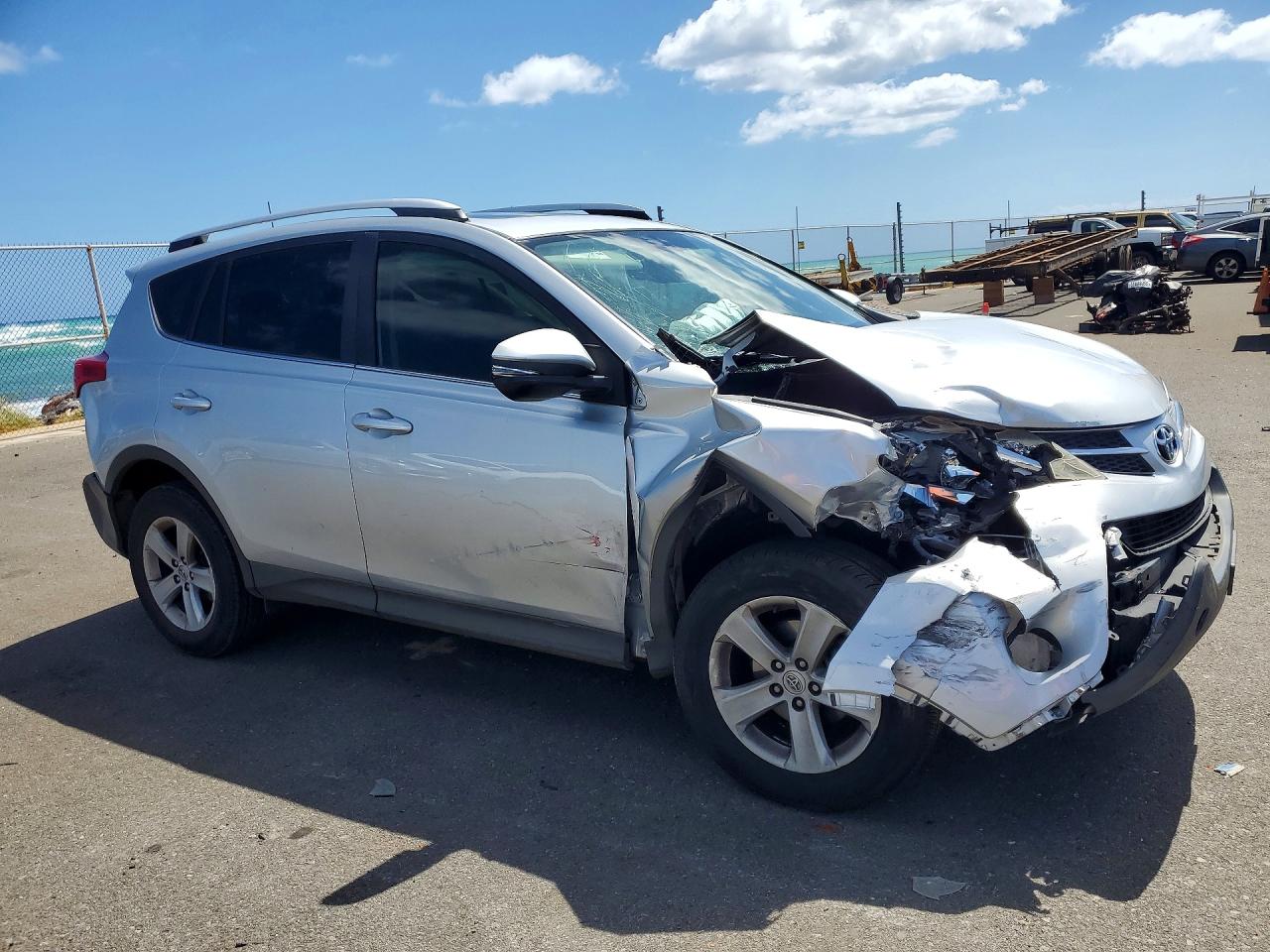 2014 Toyota Rav4 Limited Silver vin: JTMYFREV5ED034882