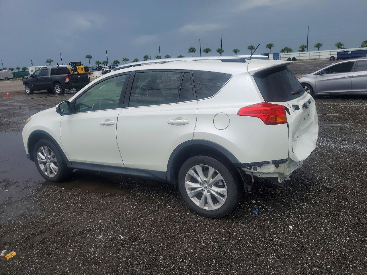 2013 Toyota Rav4 Limited Белый vin: JTMYFREV6DD019340