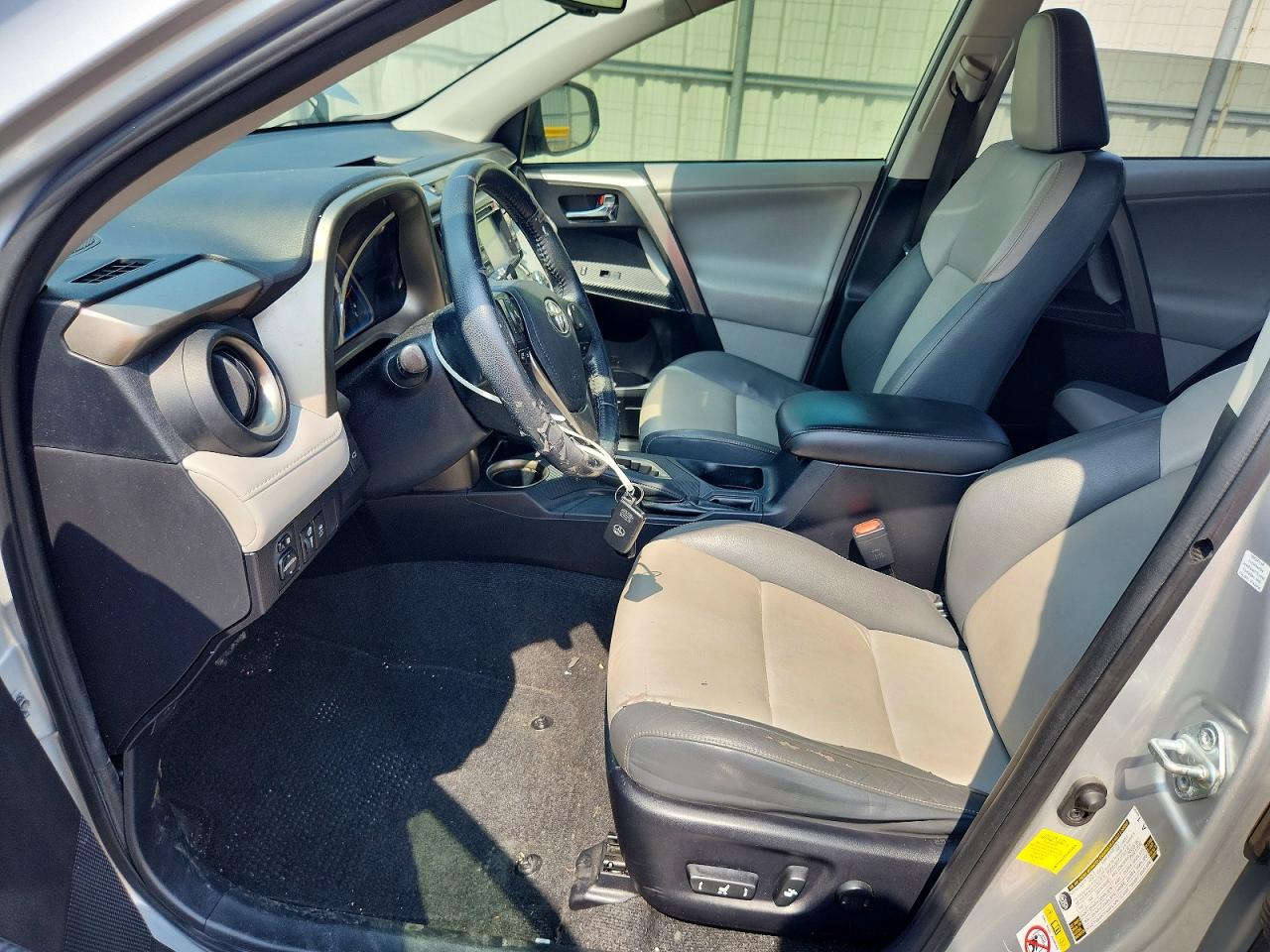 2013 Toyota Rav4 Limited Silver vin: JTMYFREV7DD009318