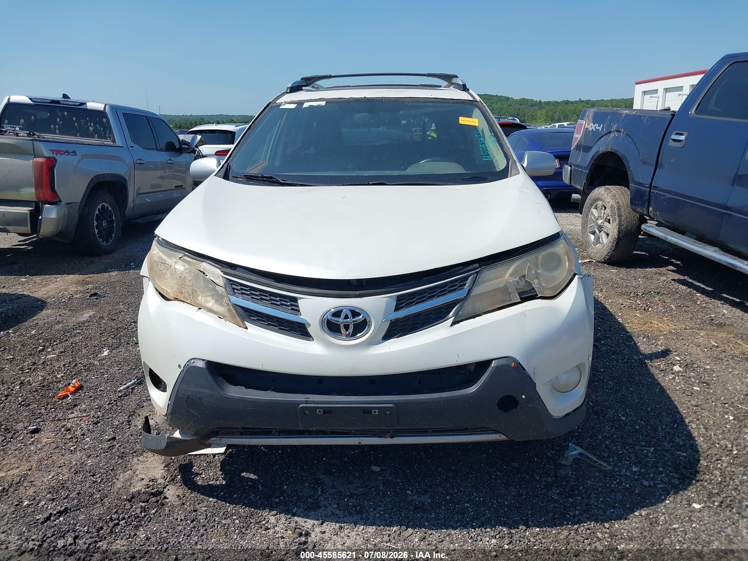 2013 Toyota Rav4 Limited White vin: JTMYFREVXDD003075