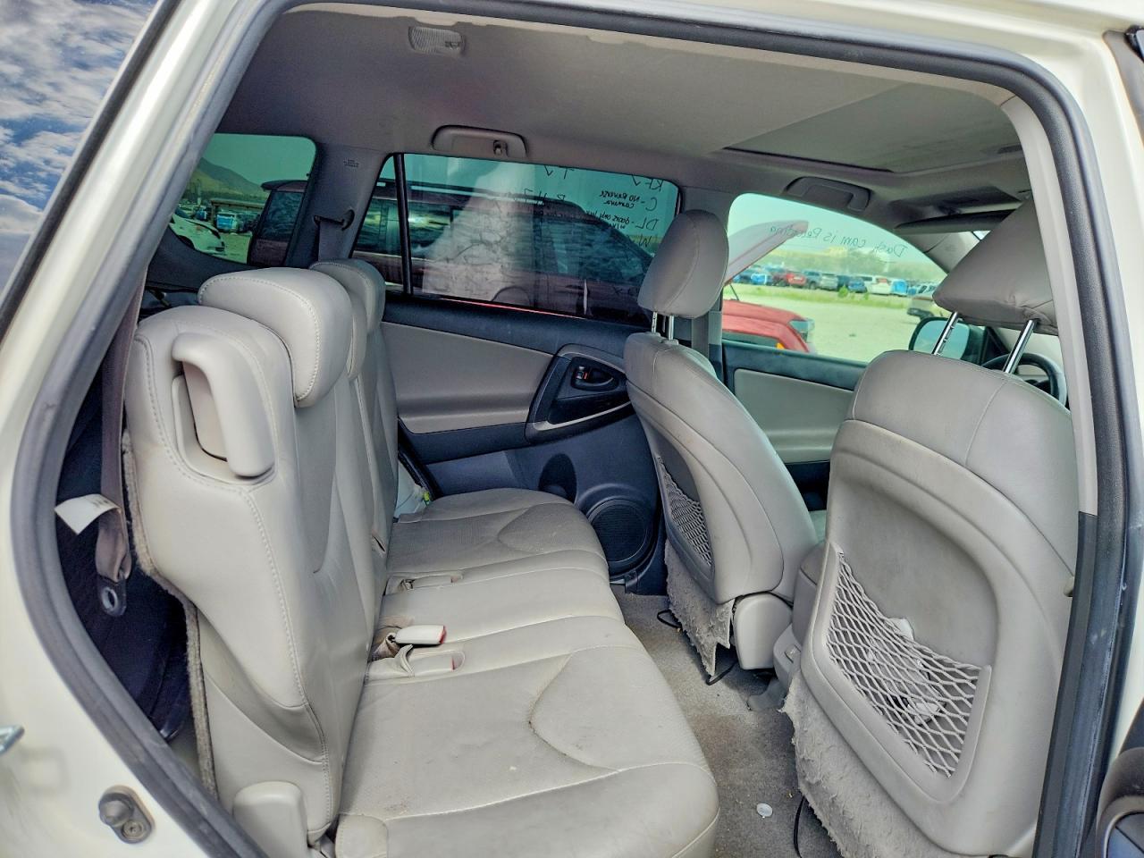 2010 Toyota Rav4 Limited White vin: JTMYK4DV1AD004398