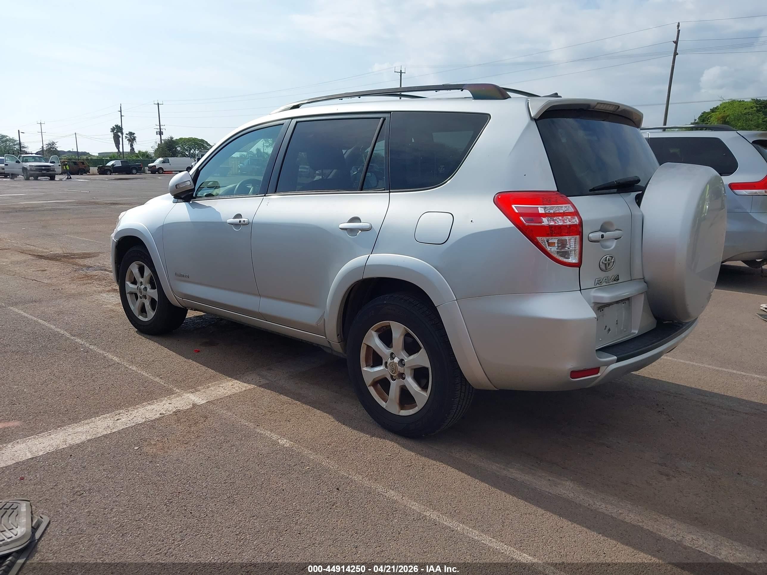2011 Toyota Rav4 Limited V6 Silver vin: JTMYK4DV6B5027378