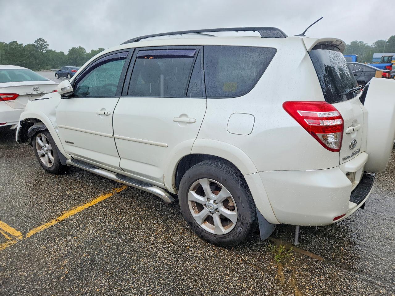 2010 Toyota Rav4 Limited White vin: JTMYK4DV8A5026456
