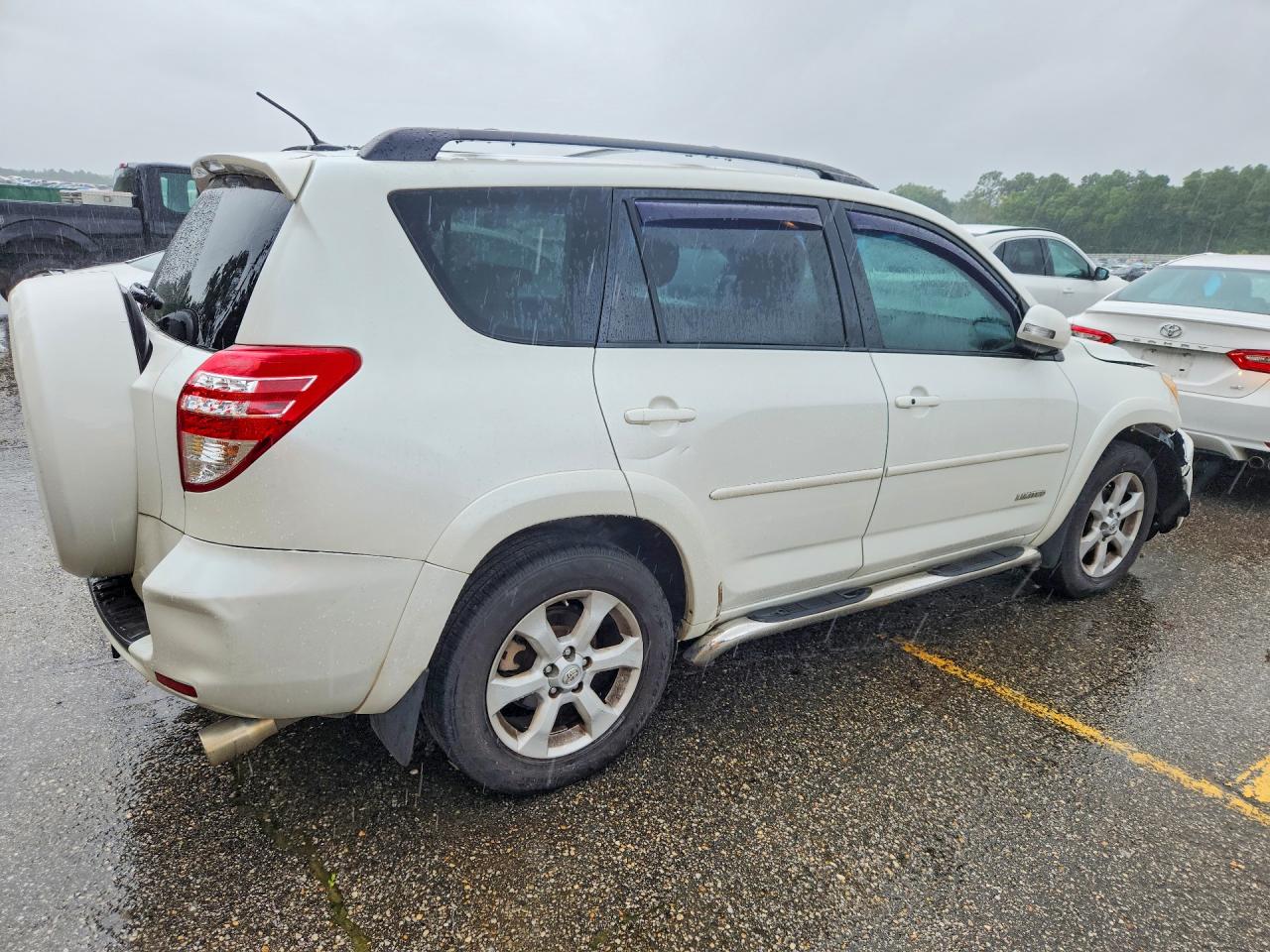 2010 Toyota Rav4 Limited White vin: JTMYK4DV8A5026456