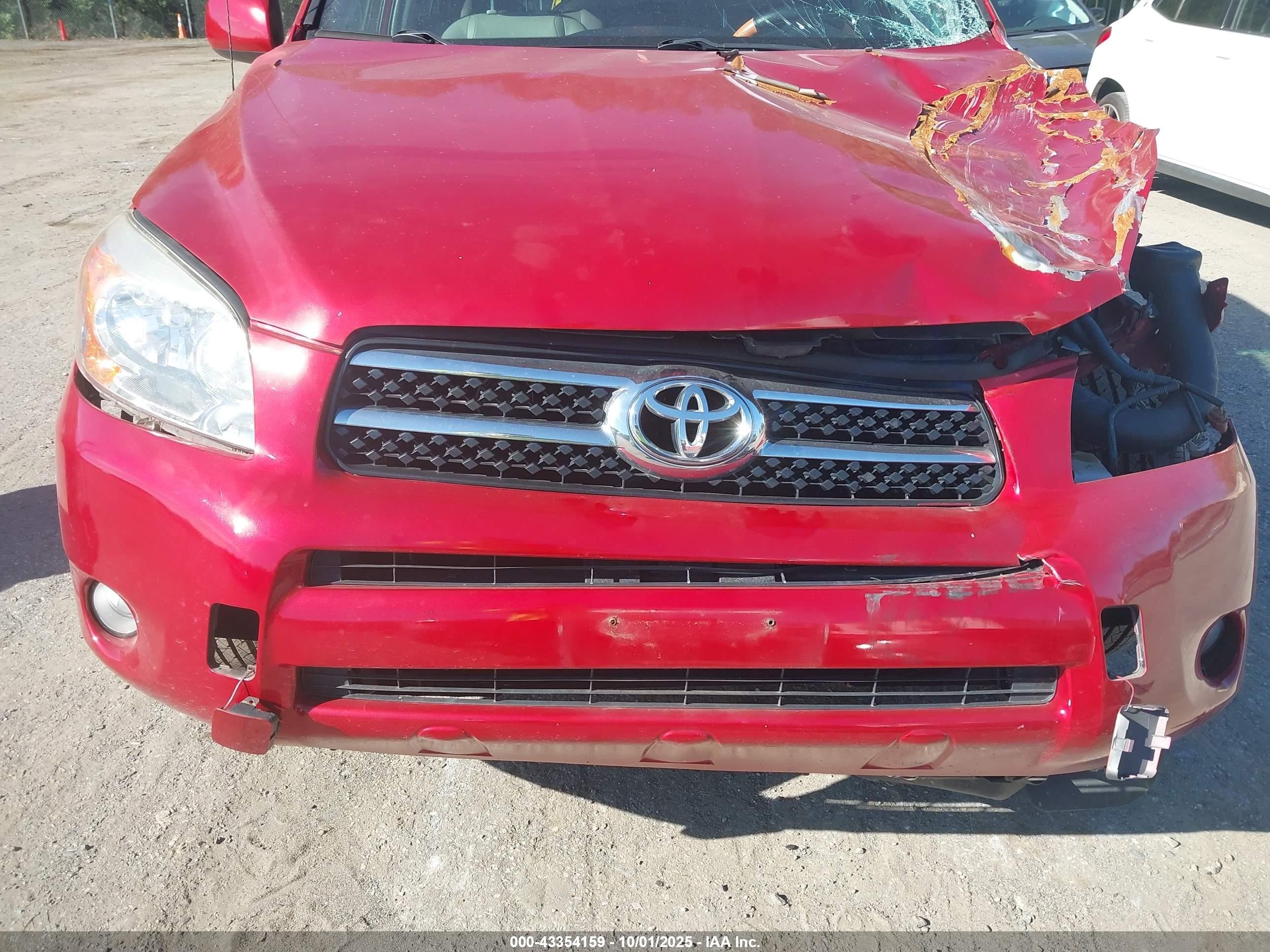 2007 Toyota Rav4 Limited Red vin: JTMZD31V076050007