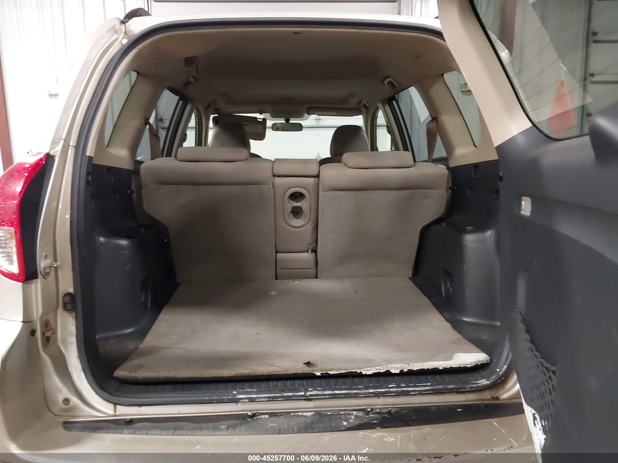2007 Toyota Rav4 Limited Beige vin: JTMZD31V175034226