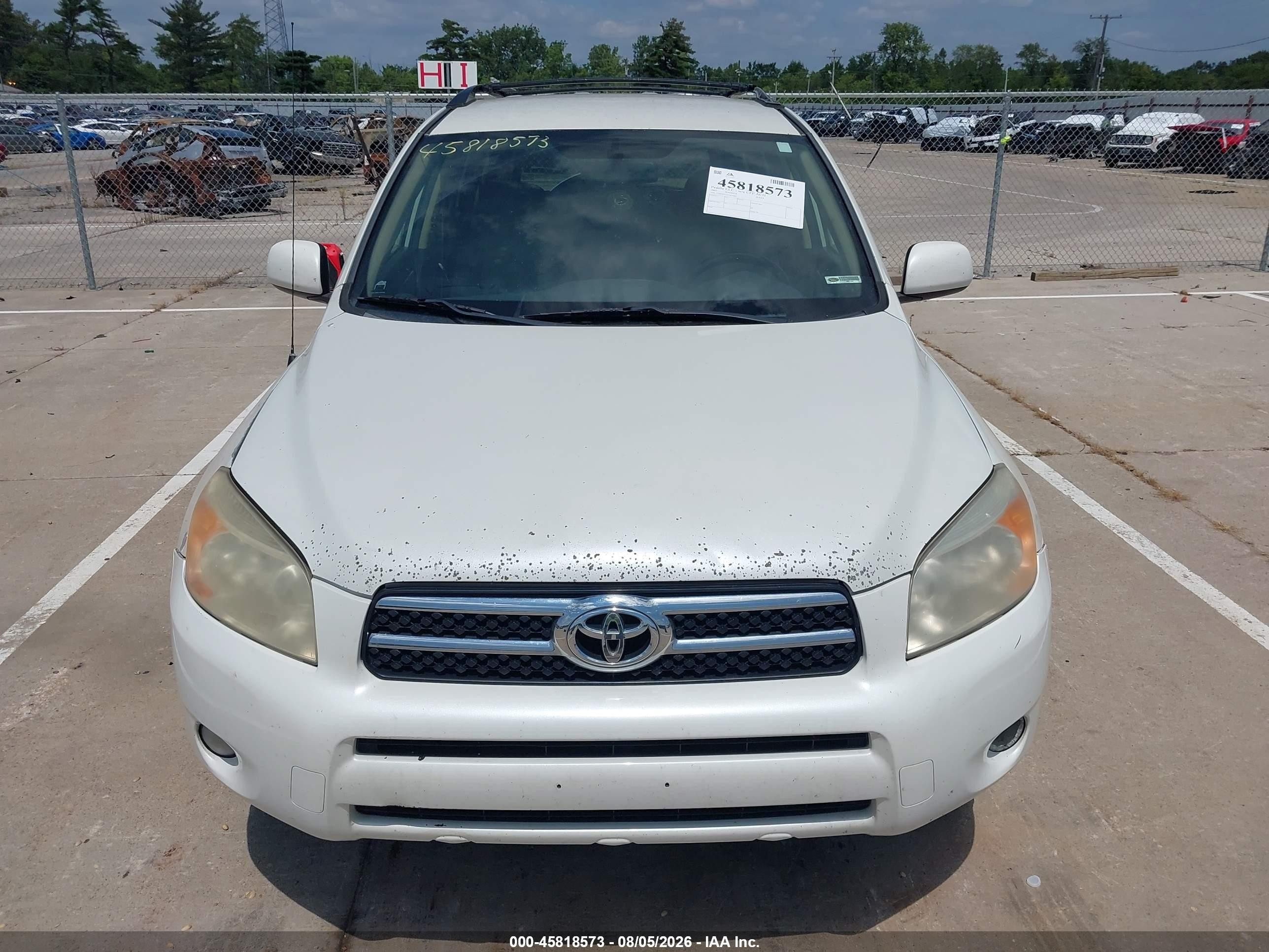 2007 Toyota Rav4 Limited White vin: JTMZD31V275036907