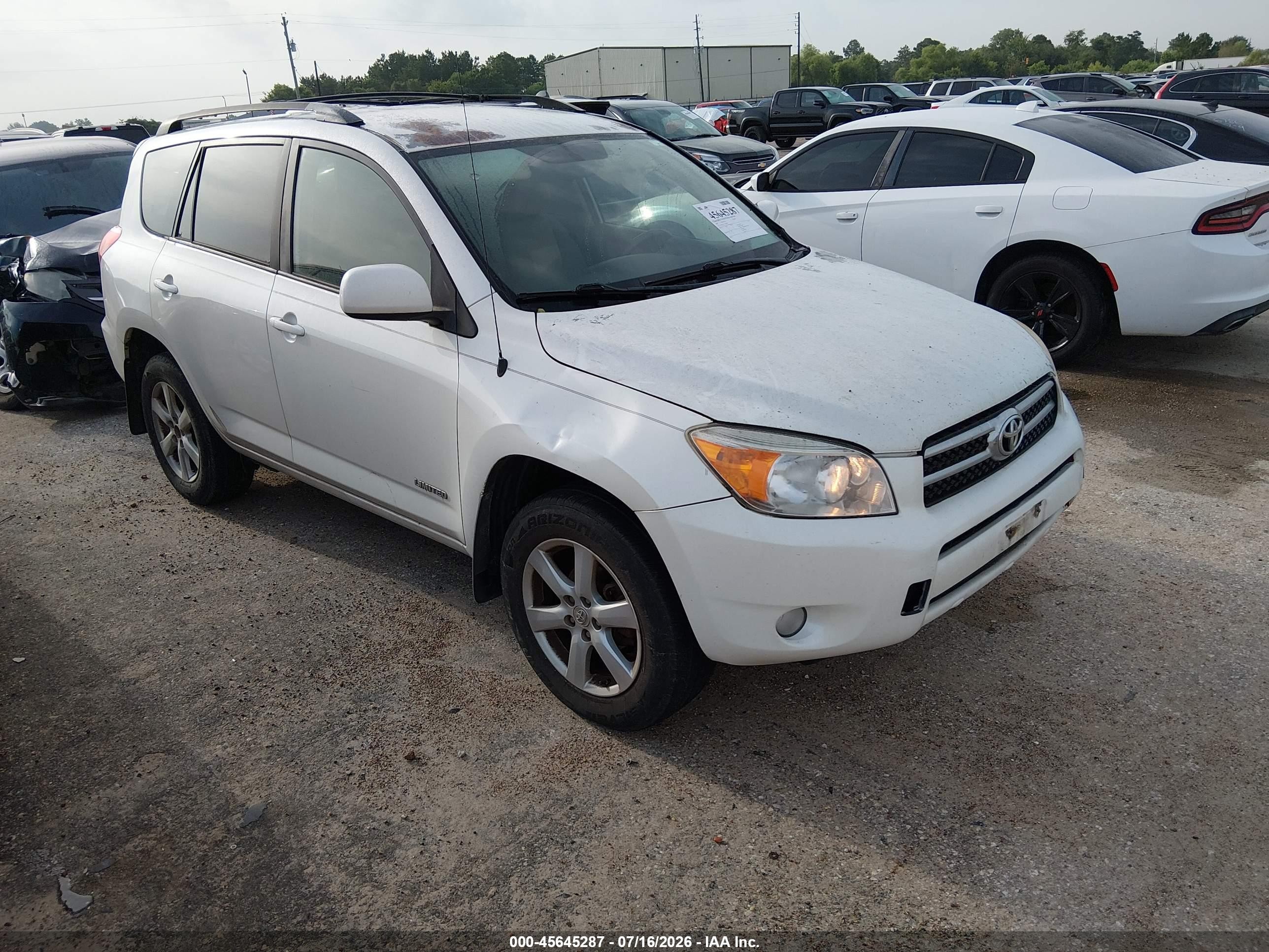 2007 Toyota Rav4 Limited White vin: JTMZD31V275058504