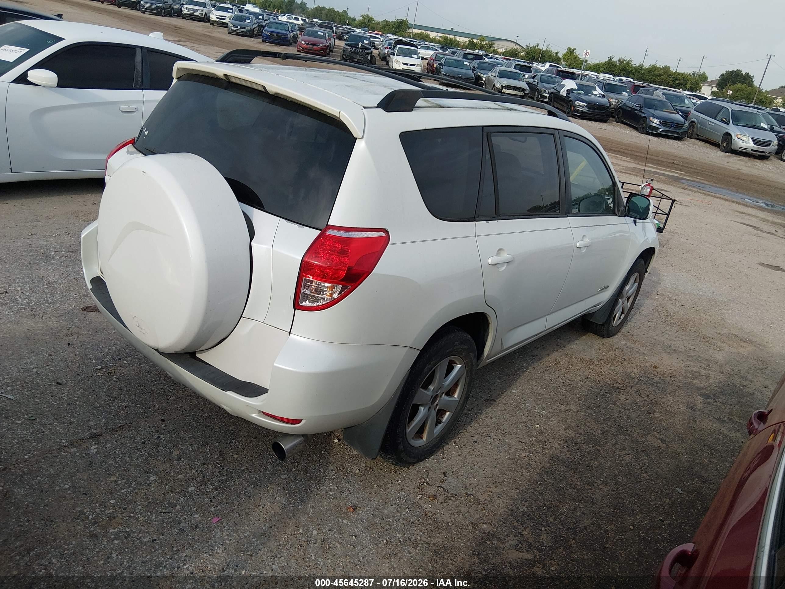 2007 Toyota Rav4 Limited White vin: JTMZD31V275058504
