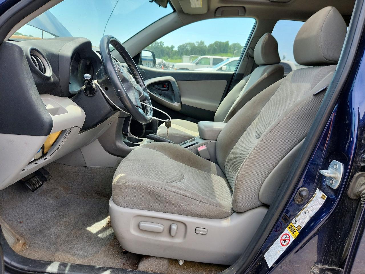 2006 Toyota Rav4 Limited Blue vin: JTMZD31V365014090