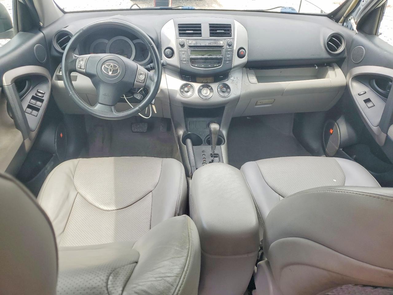 2007 Toyota Rav4 Limited Silver vin: JTMZD31V575058688