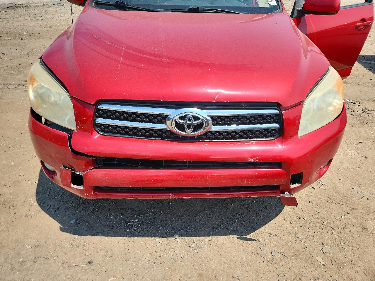 2006 Toyota Rav4 Limited Red vin: JTMZD31V666020640