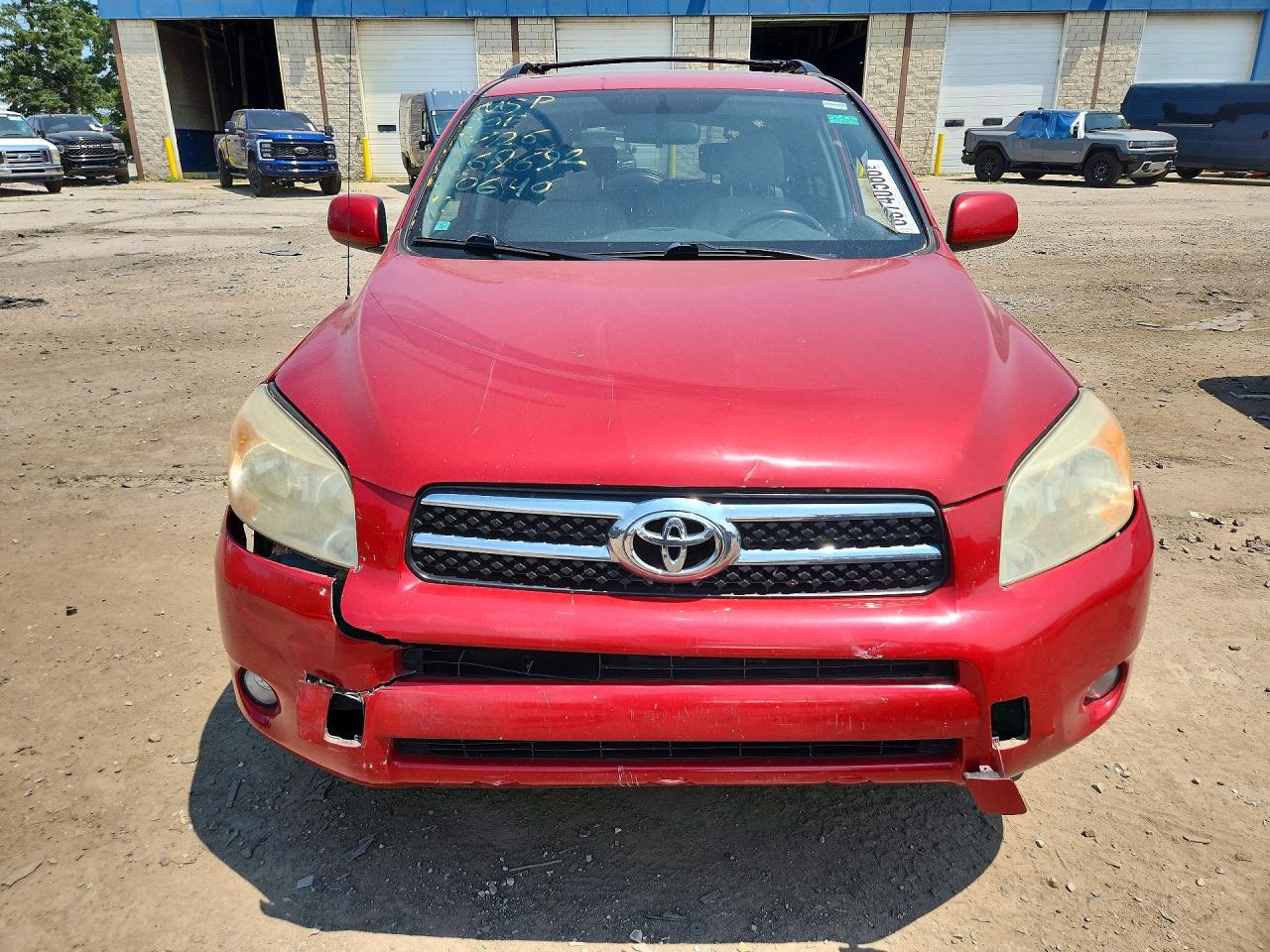2006 Toyota Rav4 Limited Red vin: JTMZD31V666020640