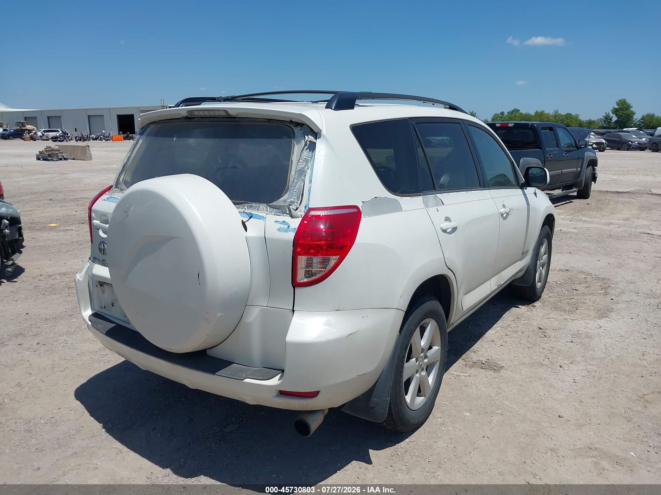 2007 Toyota Rav4 Limited White vin: JTMZD31V675038448