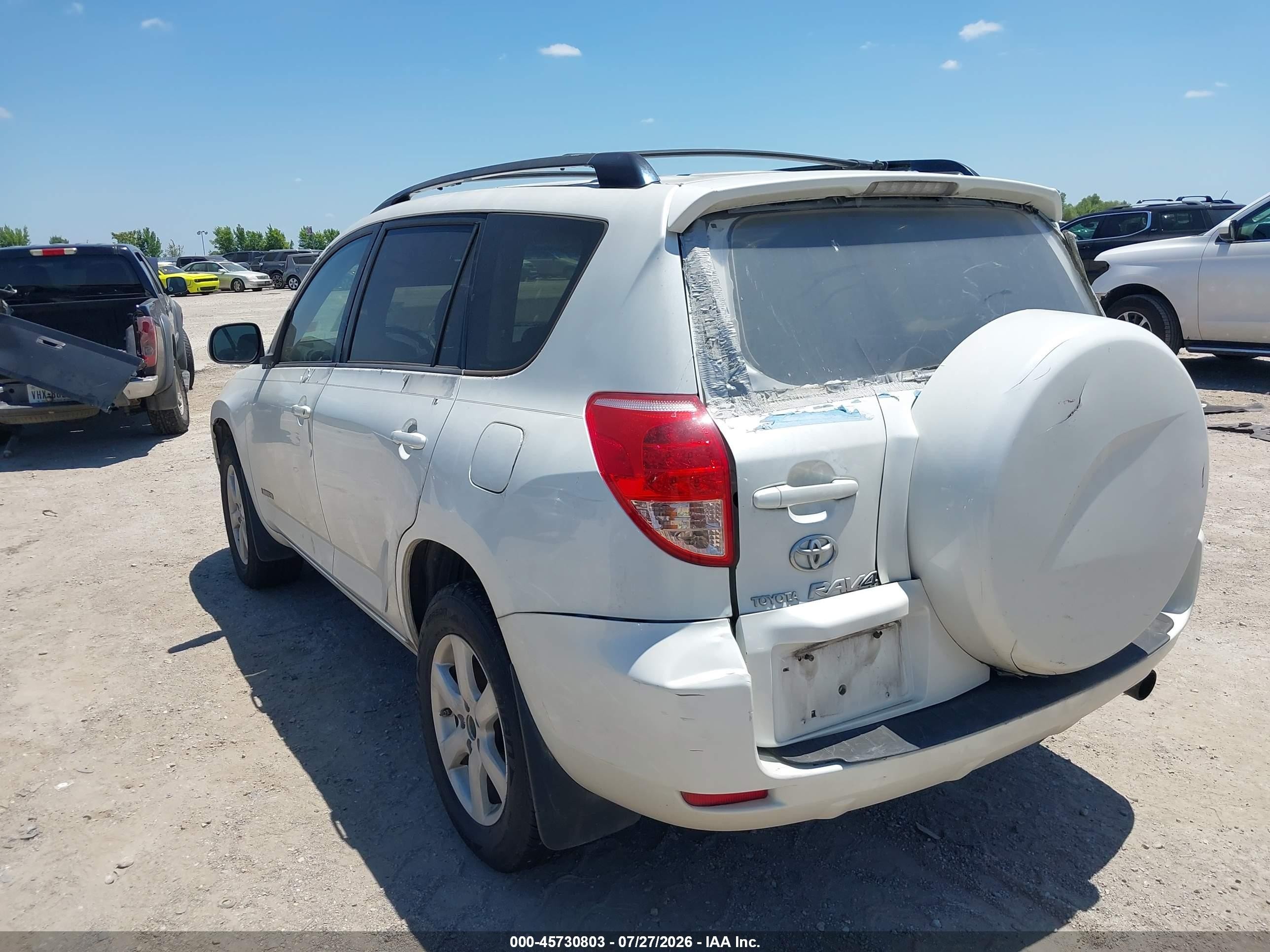 2007 Toyota Rav4 Limited White vin: JTMZD31V675038448