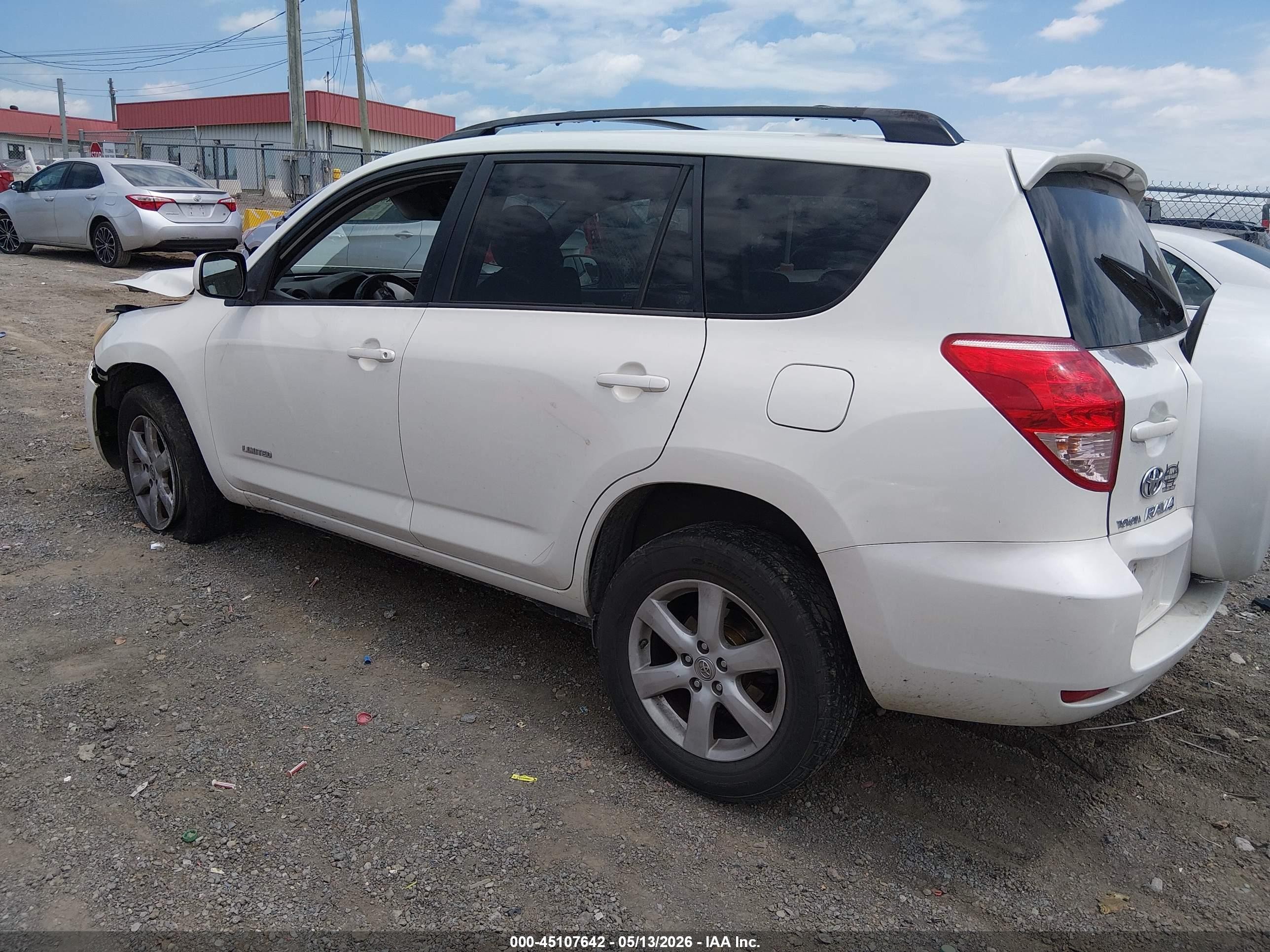 2008 Toyota Rav4 Limited White vin: JTMZD31V685104305