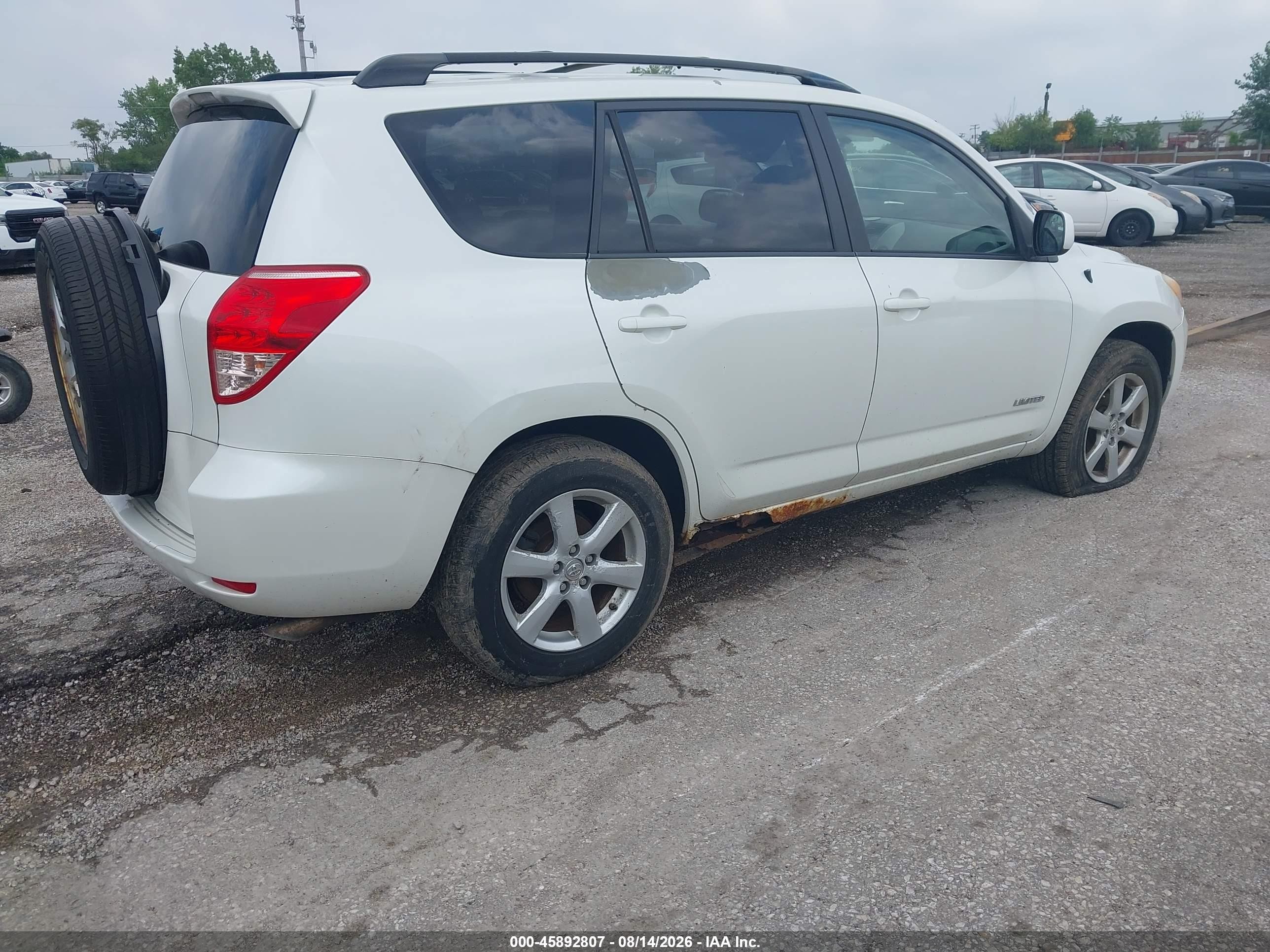 2007 Toyota Rav4 Limited White vin: JTMZD31V775050768