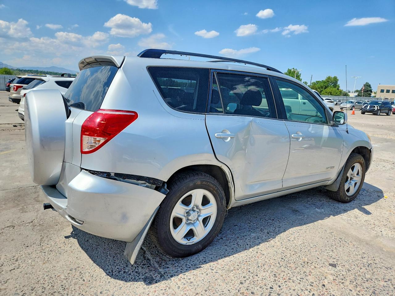 2007 Toyota Rav4 Limited Silver vin: JTMZD31V775063570