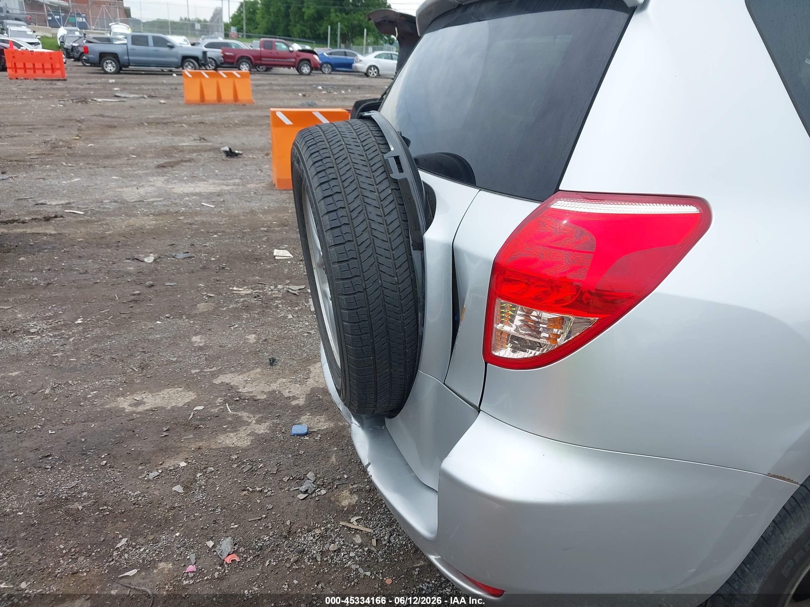 2008 Toyota Rav4 Limited Silver vin: JTMZD31V785101252