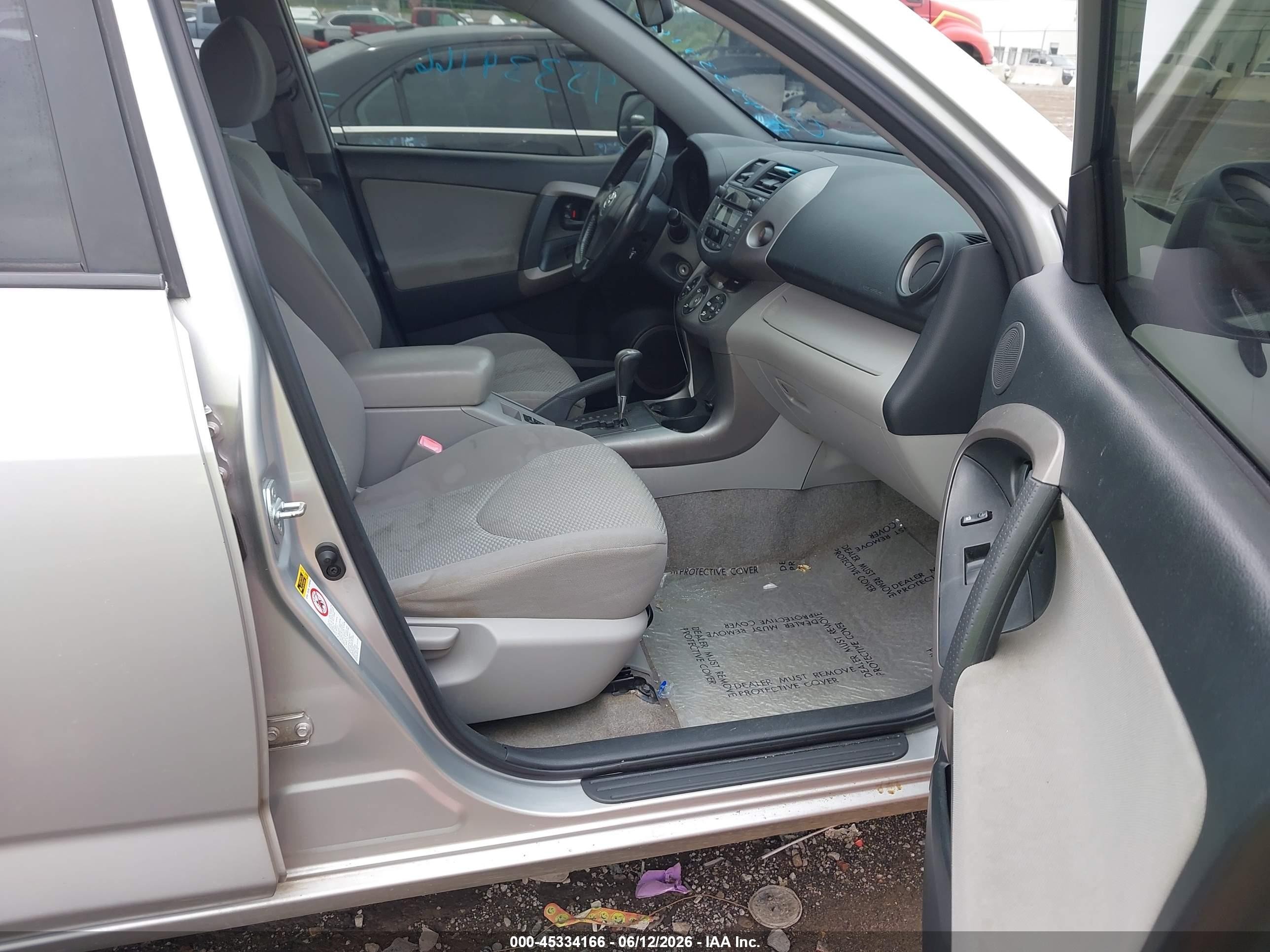 2008 Toyota Rav4 Limited Silver vin: JTMZD31V785101252