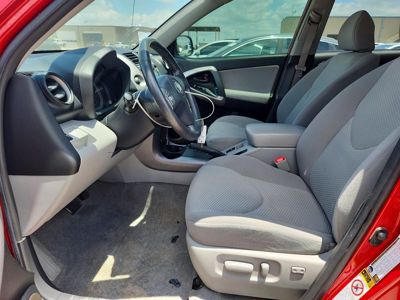 2008 Toyota Rav4 Limited Red vin: JTMZD31V986068149