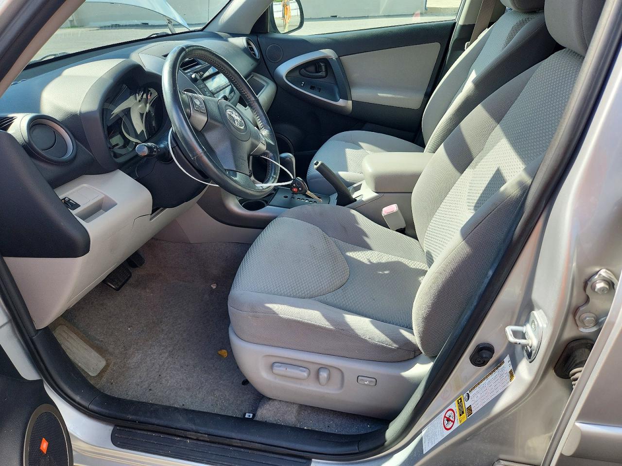 2008 Toyota Rav4 Limited Silver vin: JTMZD31VX86064269