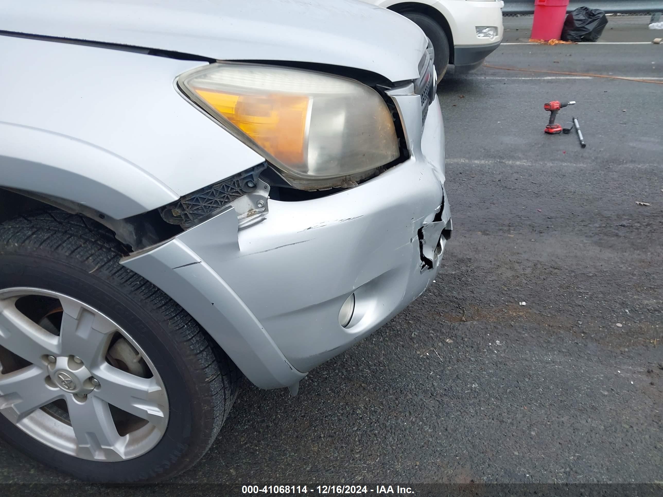 2008 Toyota Rav4 Sport Silver vin: JTMZD32V086071083