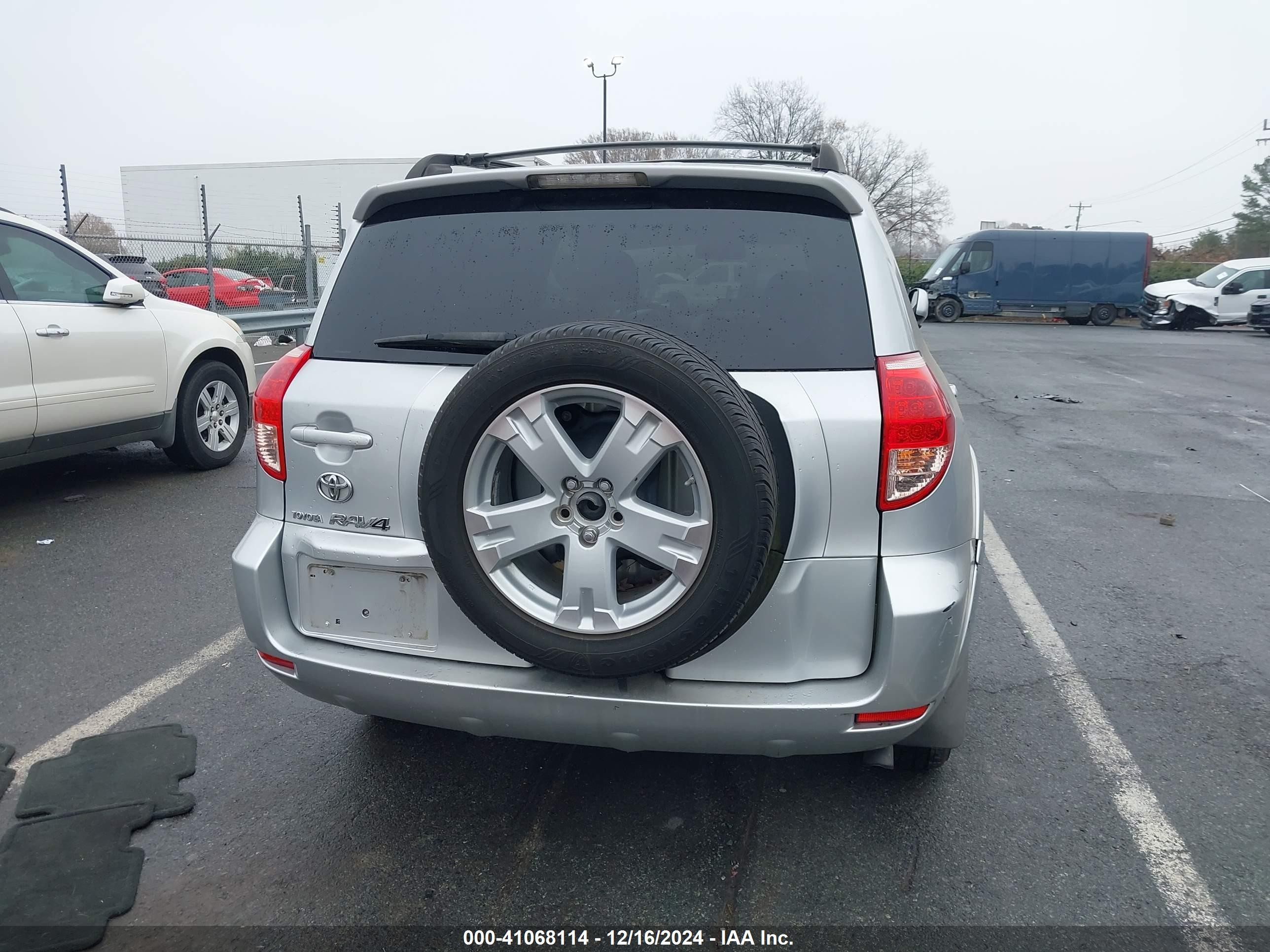 2008 Toyota Rav4 Sport Silver vin: JTMZD32V086071083