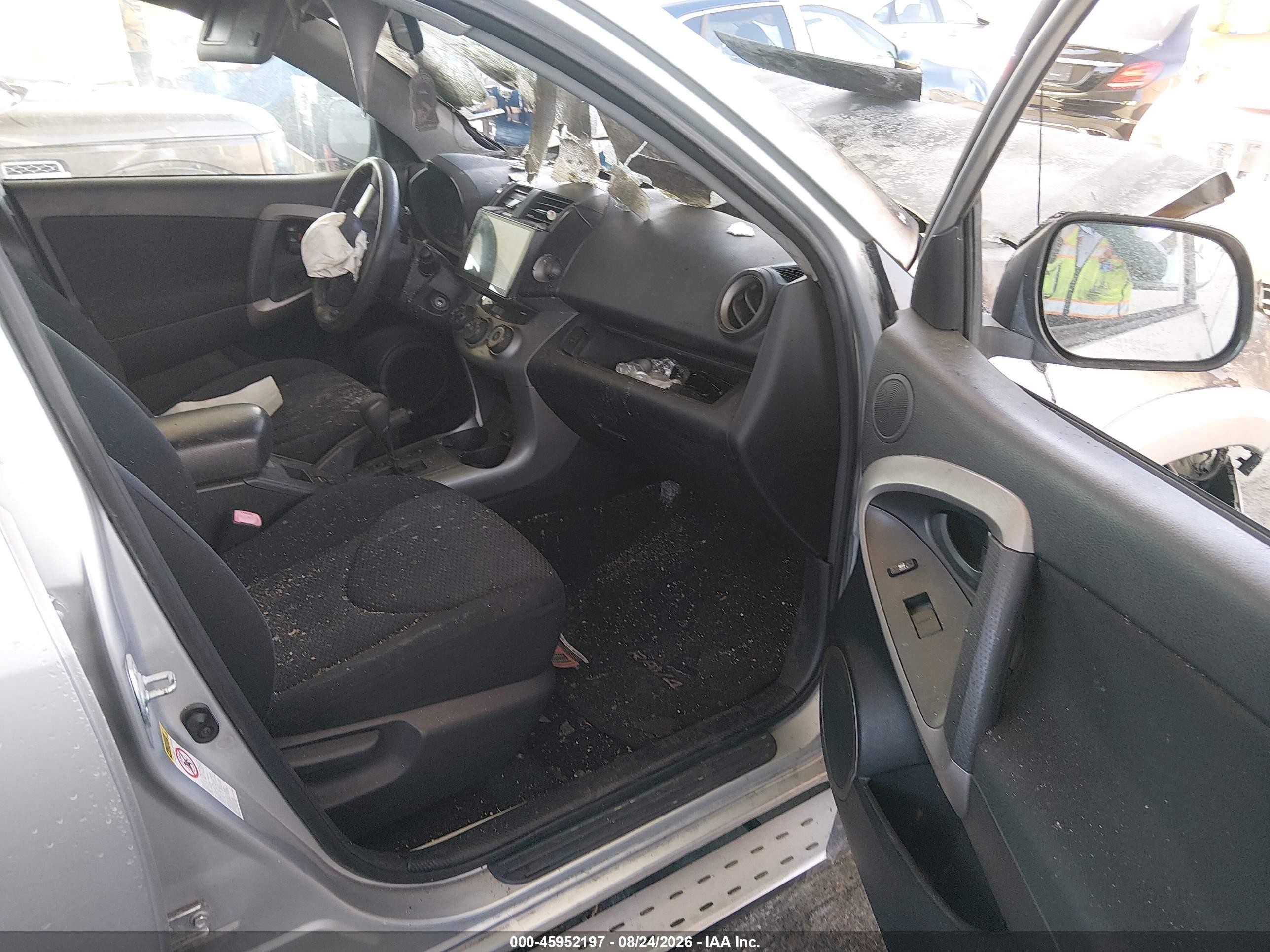 2007 Toyota Rav4 Sport Silver vin: JTMZD32V176052847
