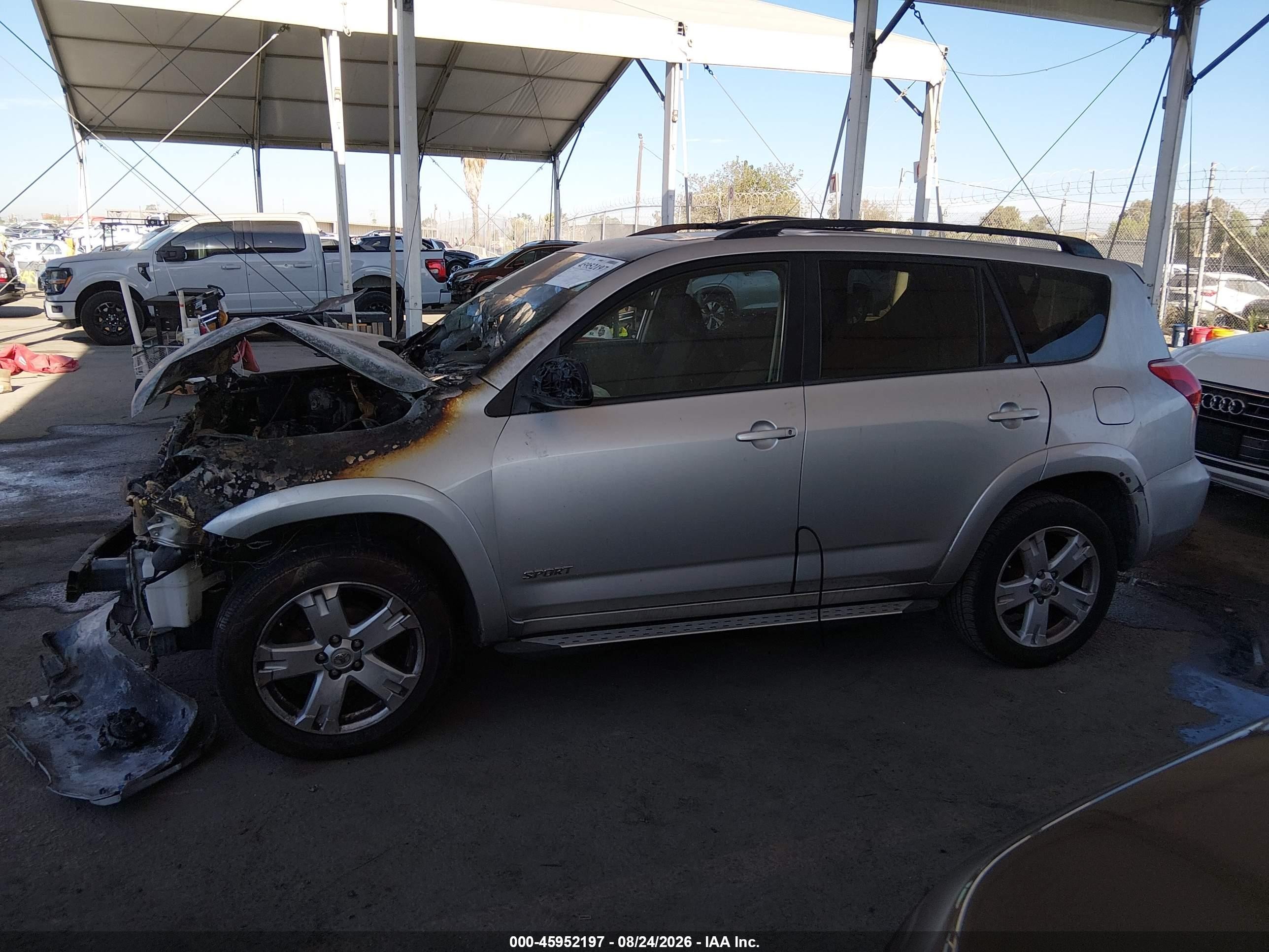 2007 Toyota Rav4 Sport Silver vin: JTMZD32V176052847