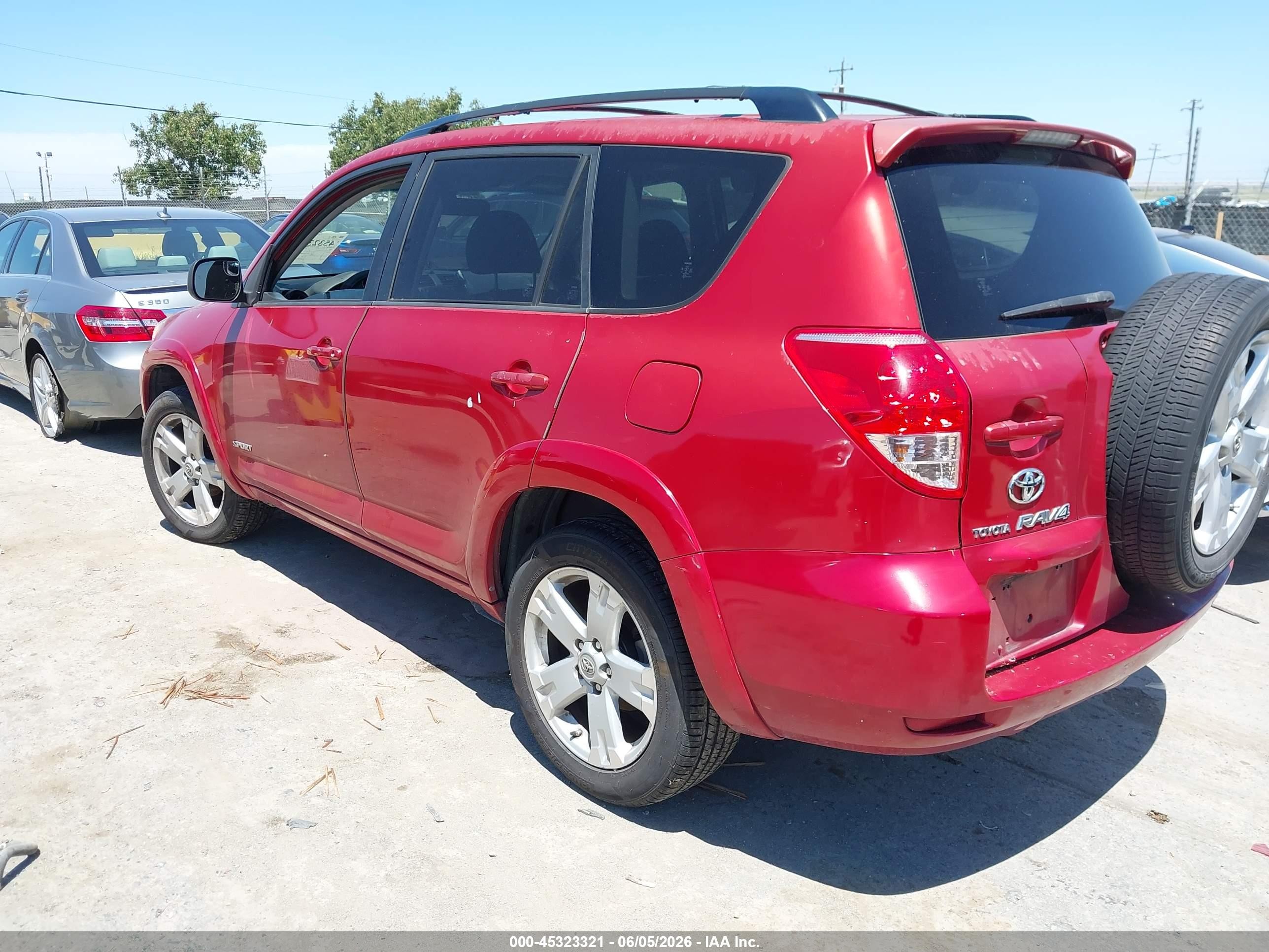 2008 Toyota Rav4 Sport Red vin: JTMZD32V386074673
