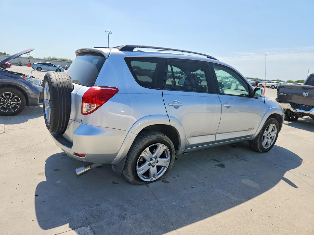 2008 Toyota Rav4 Sport Silver vin: JTMZD32V886063538