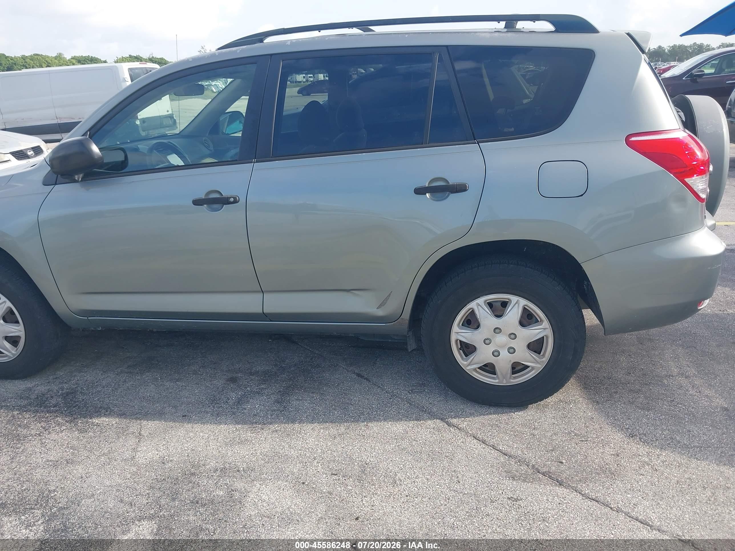 2006 Toyota Rav4   Gray vin: JTMZD33V065010687