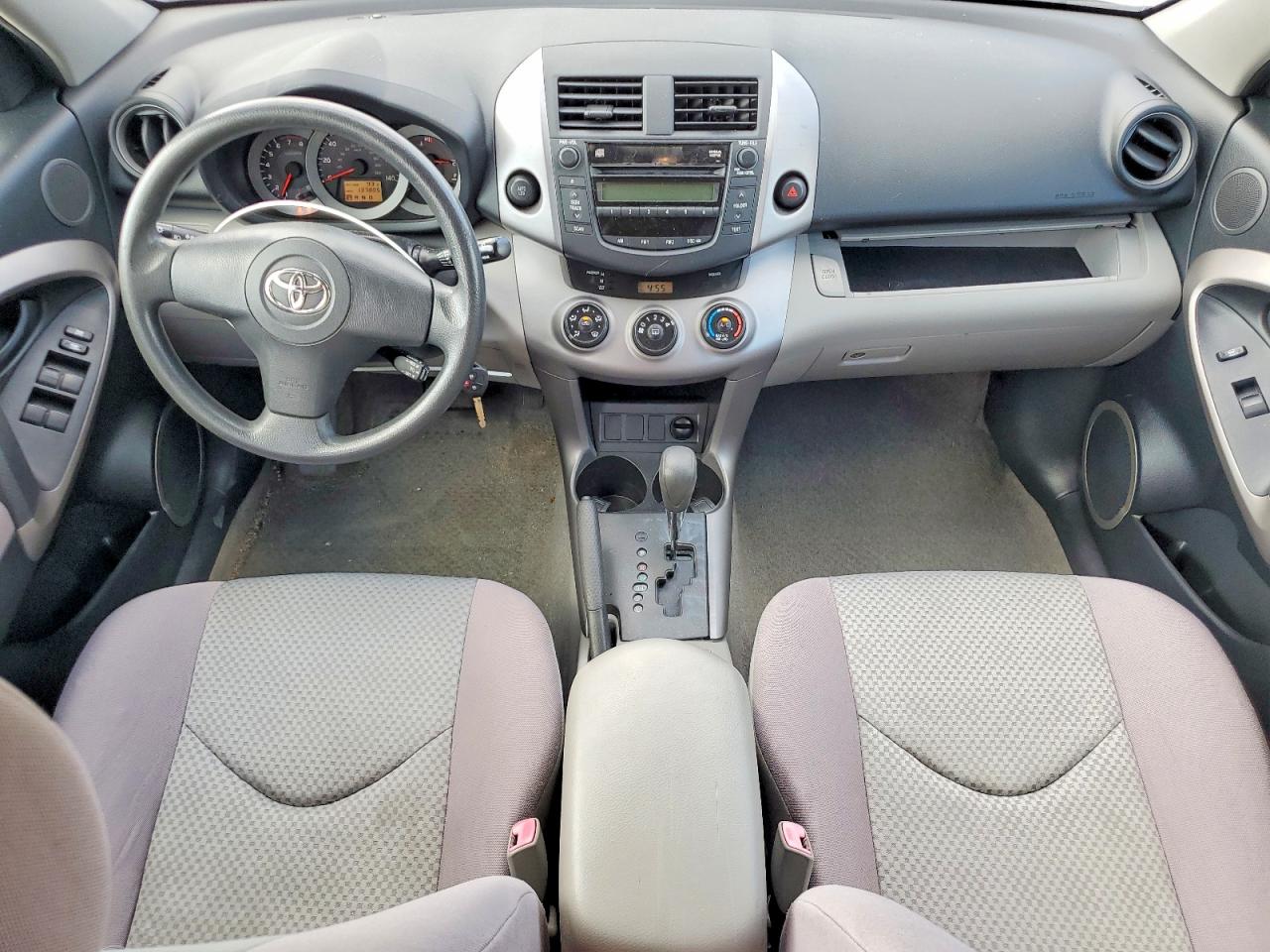 2006 Toyota Rav4 Base Silver vin: JTMZD33V066020002